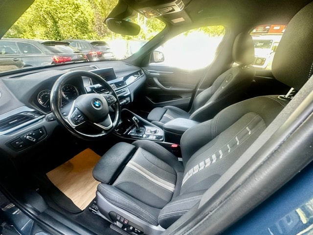 BMW X1 xDrive 18d Sport Line-image-18