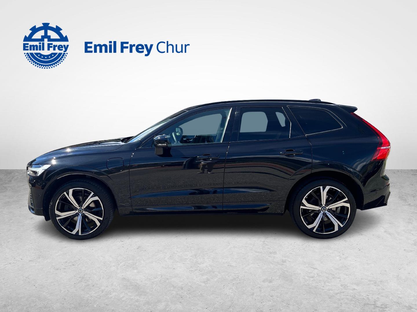 VOLVO XC60 2.0 T8 TE R-Design eAWD-image-1