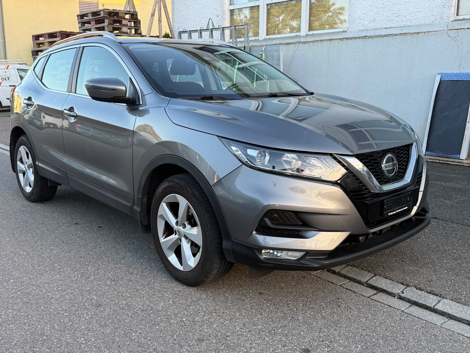 NISSAN Qashqai 1.3 DIG-T visia-image-0