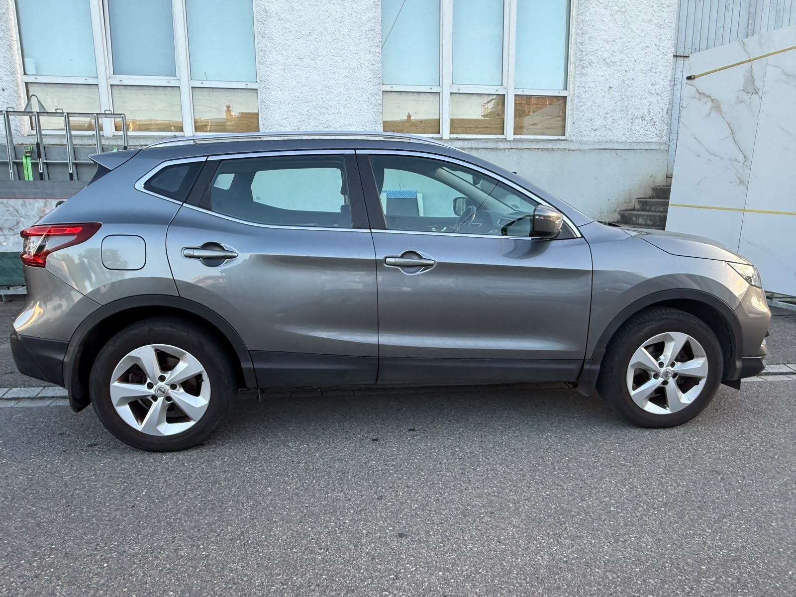 NISSAN Qashqai 1.3 DIG-T visia-image-1