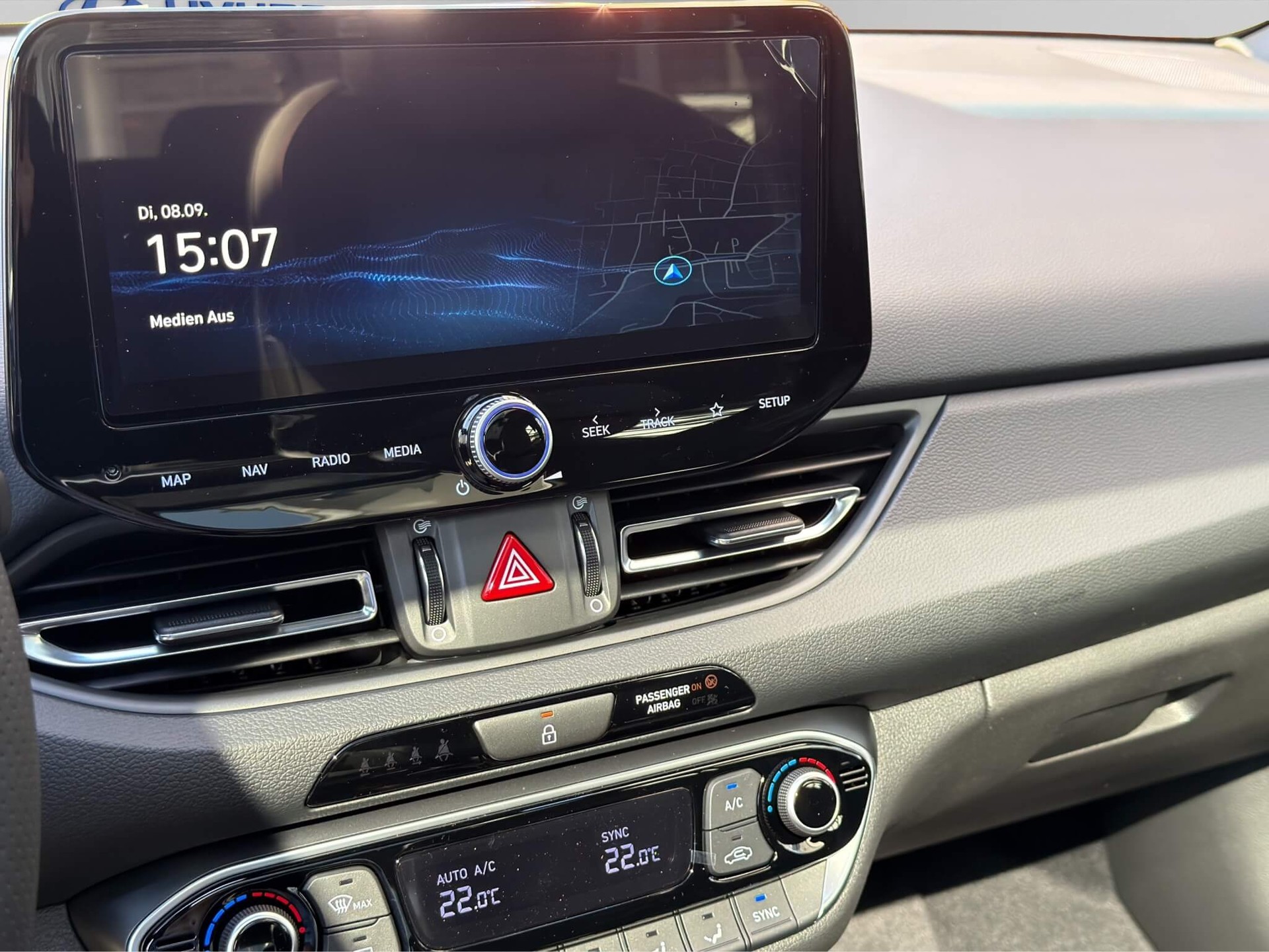 HYUNDAI i30 1.6 T-GDi N-Line-image-9