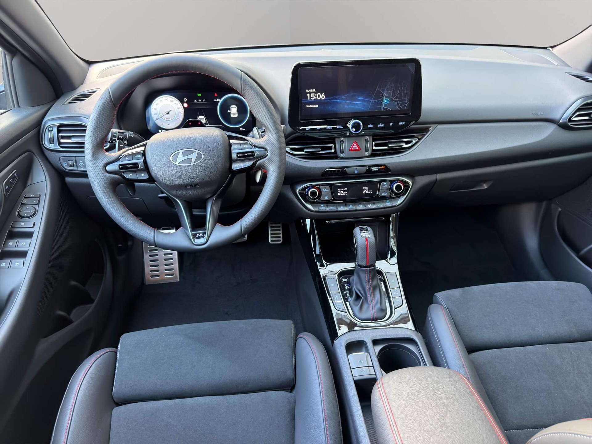 HYUNDAI i30 1.6 T-GDi N-Line-image-8