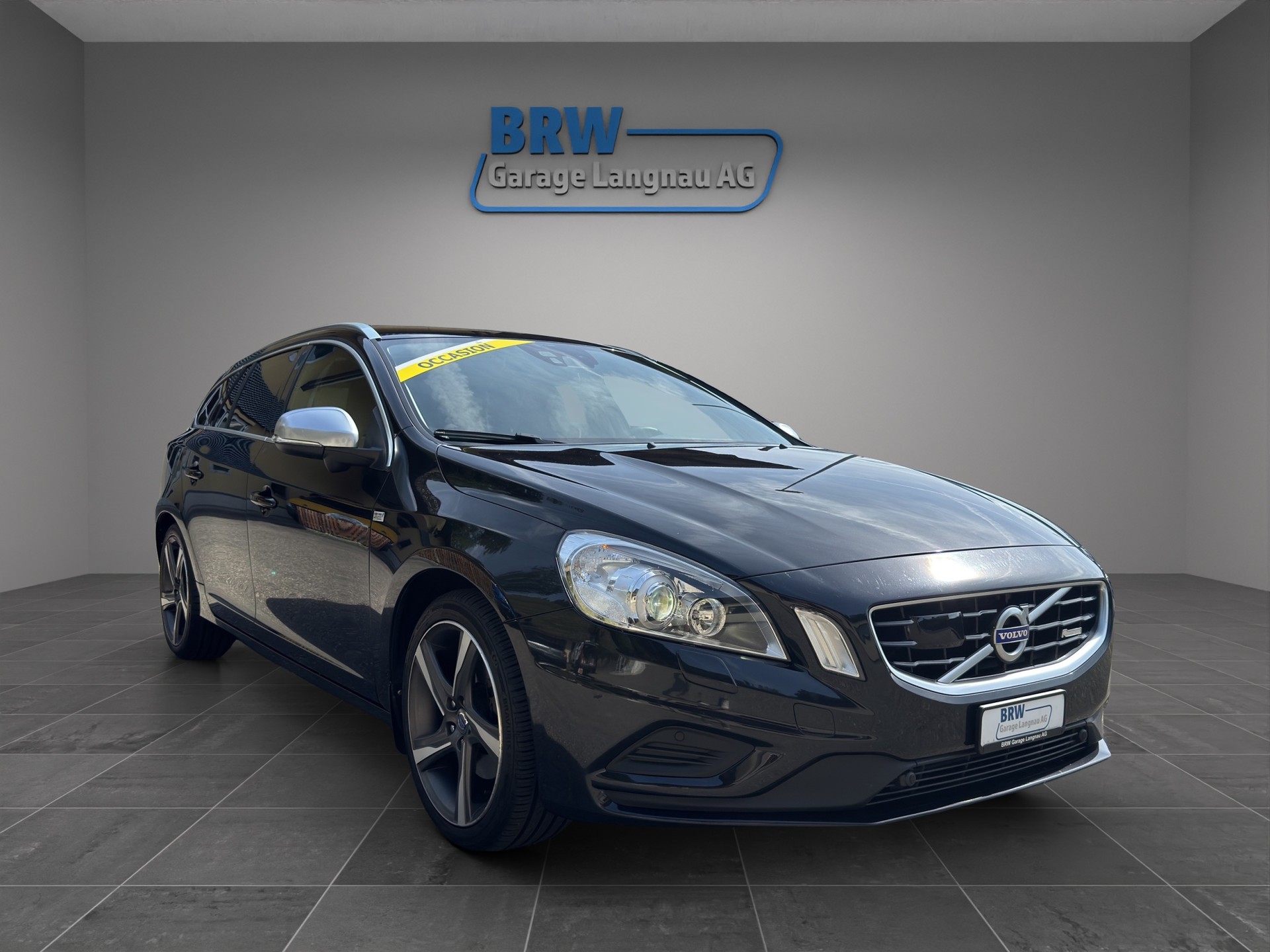 VOLVO V60 T4 R-Design Powershift-image-6