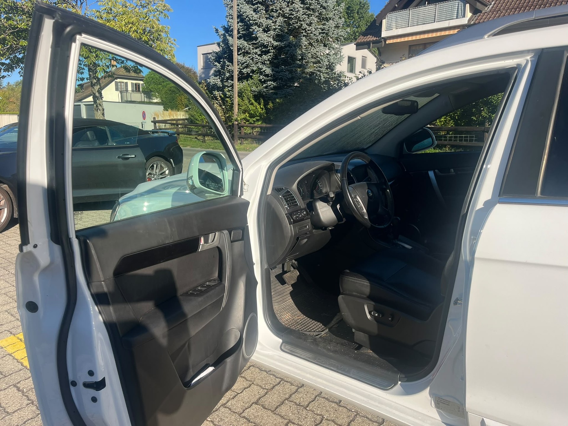 CHEVROLET Captiva 2.2 VCDi LTZ 4WD Automatic-image-6