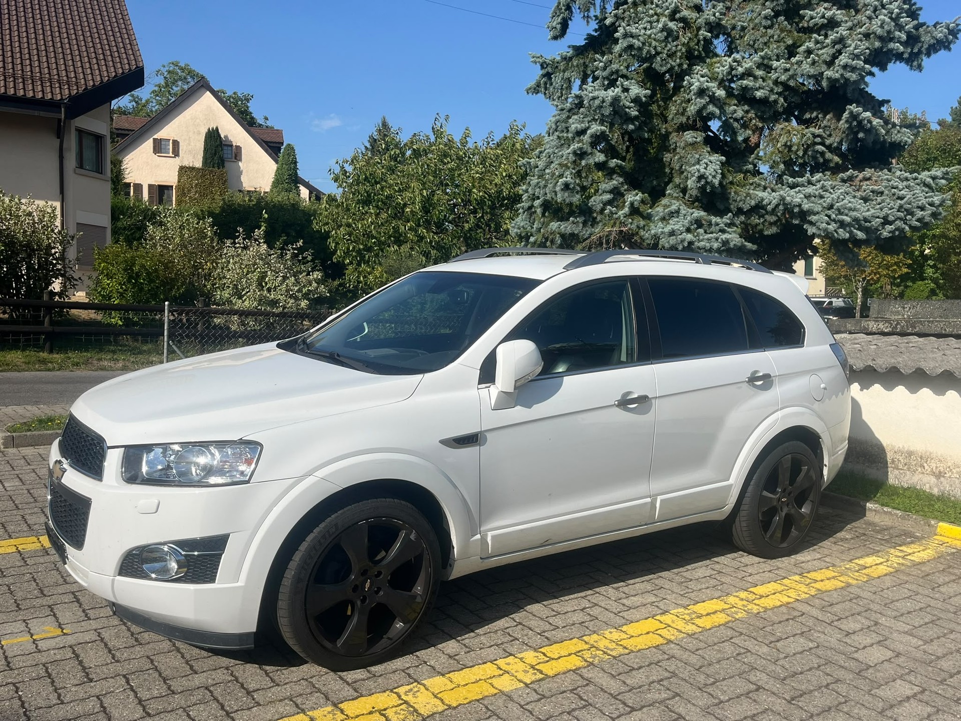 CHEVROLET Captiva 2.2 VCDi LTZ 4WD Automatic-image-2