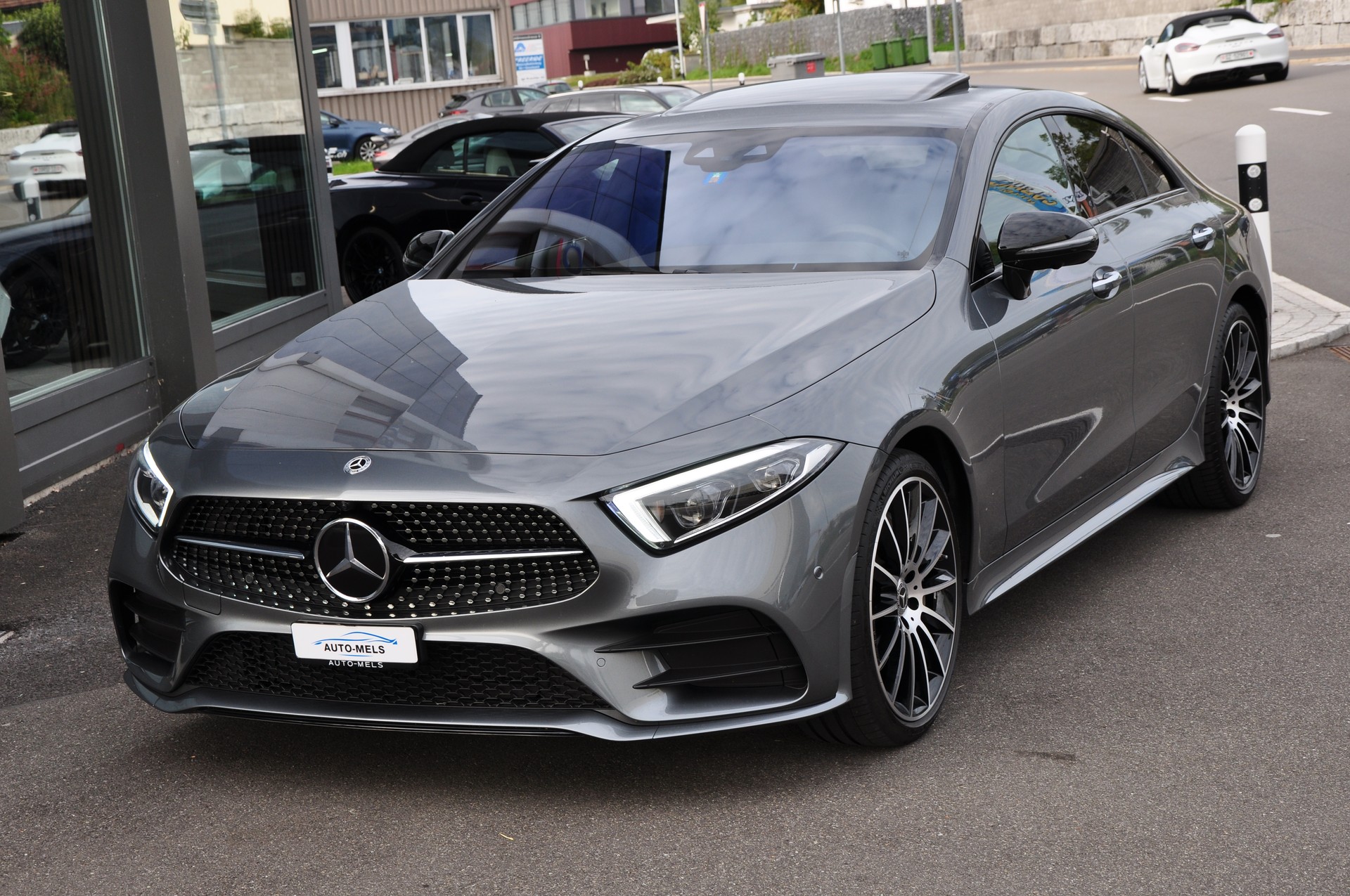 MERCEDES-BENZ CLS 450 4Matic AMG Line 9G-Tronic-image-14