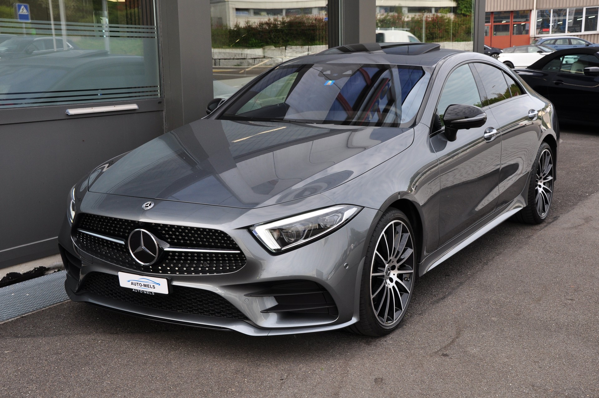MERCEDES-BENZ CLS 450 4Matic AMG Line 9G-Tronic-showroom-element-2