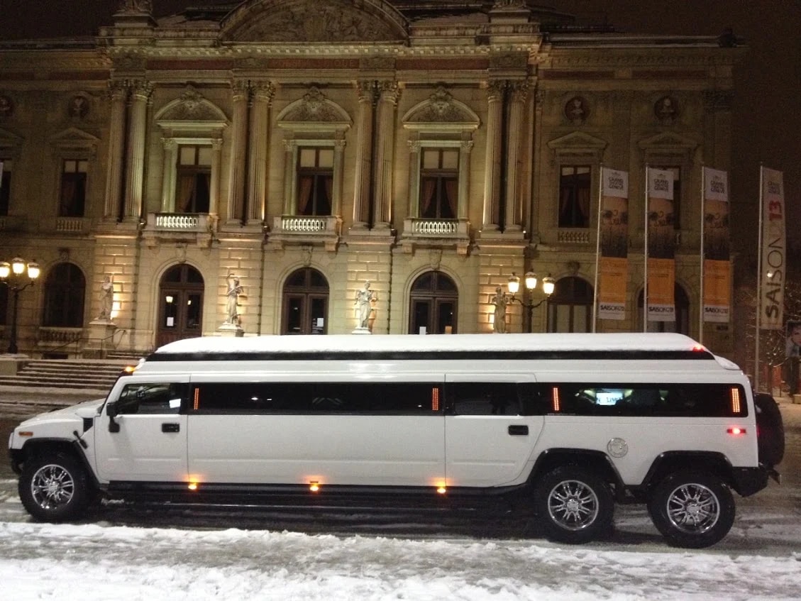 HUMMER Stretch Limousine 17 places-image-2
