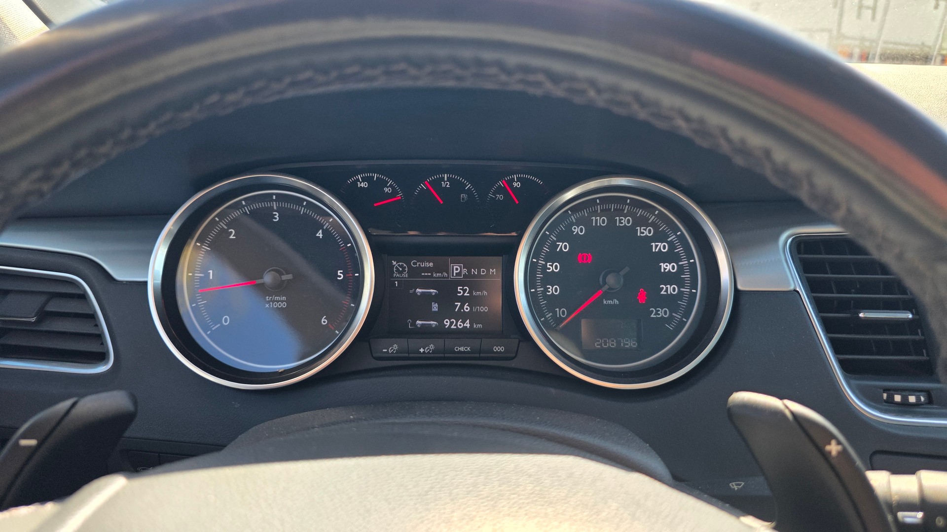 PEUGEOT 508 SW 2.2 HDI GT Automatic-image-10