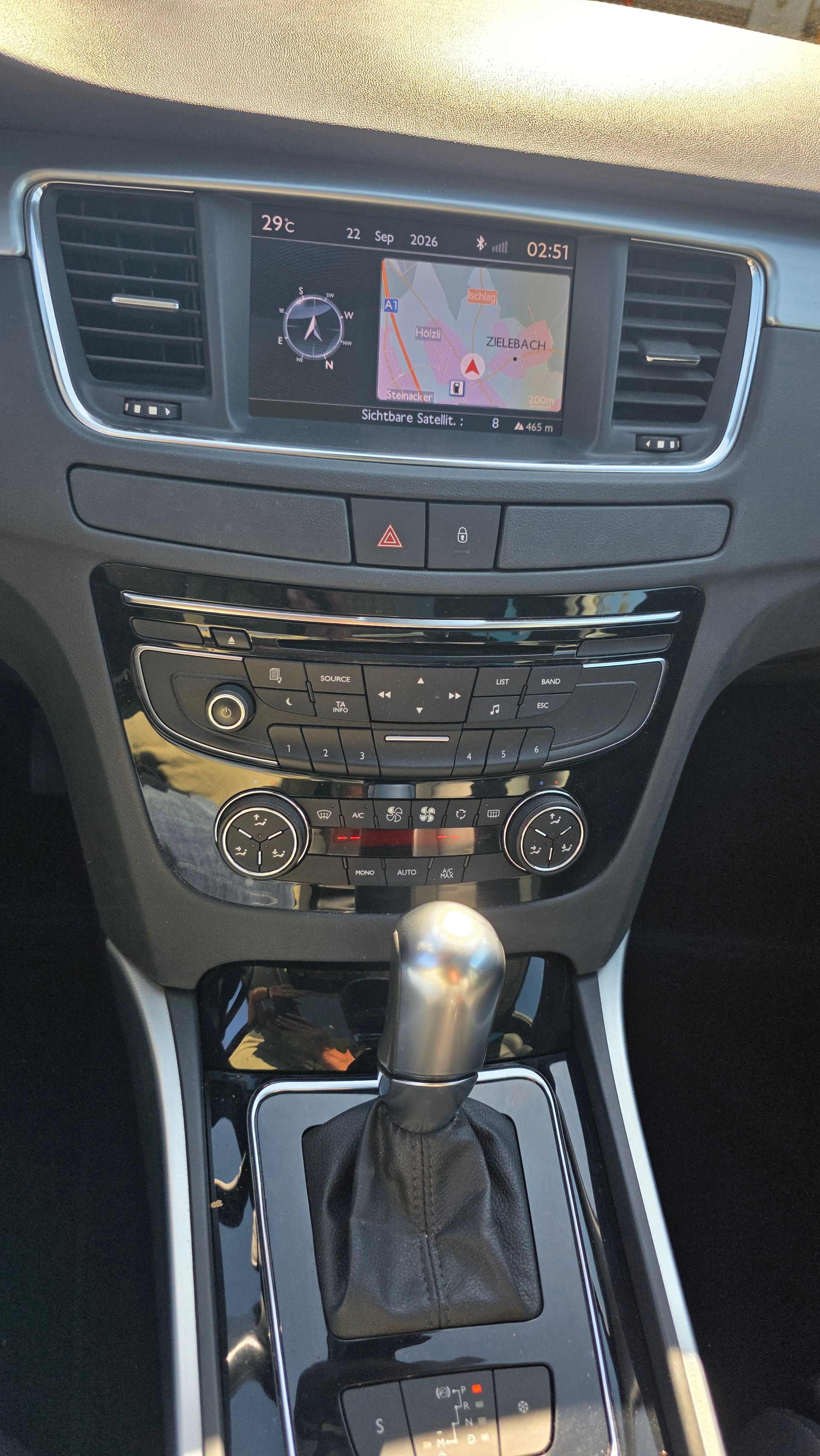 PEUGEOT 508 SW 2.2 HDI GT Automatic-image-9