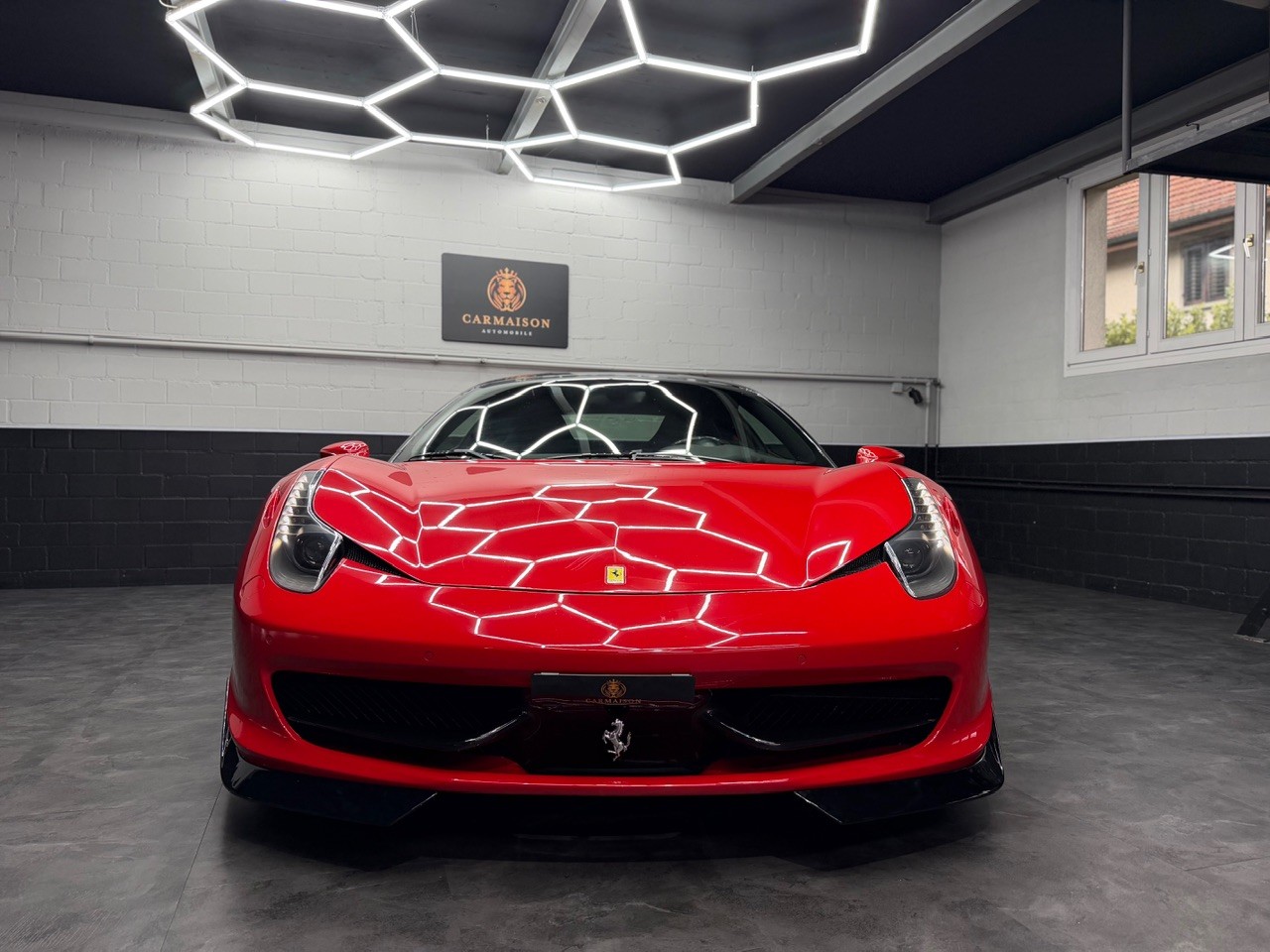 FERRARI 458 Italia 4.5 V8 | Racing Carbon Sitze | Carbon LED Lenkrad | Bicolor | Ferrari Servicegepflegt | Steinschlagschutzfolie-image-1