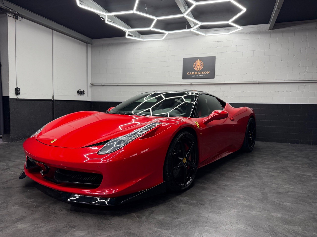 FERRARI 458 Italia 4.5 V8 | Racing Carbon Sitze | Carbon LED Lenkrad | Bicolor | Ferrari Servicegepflegt | Steinschlagschutzfolie-image-2