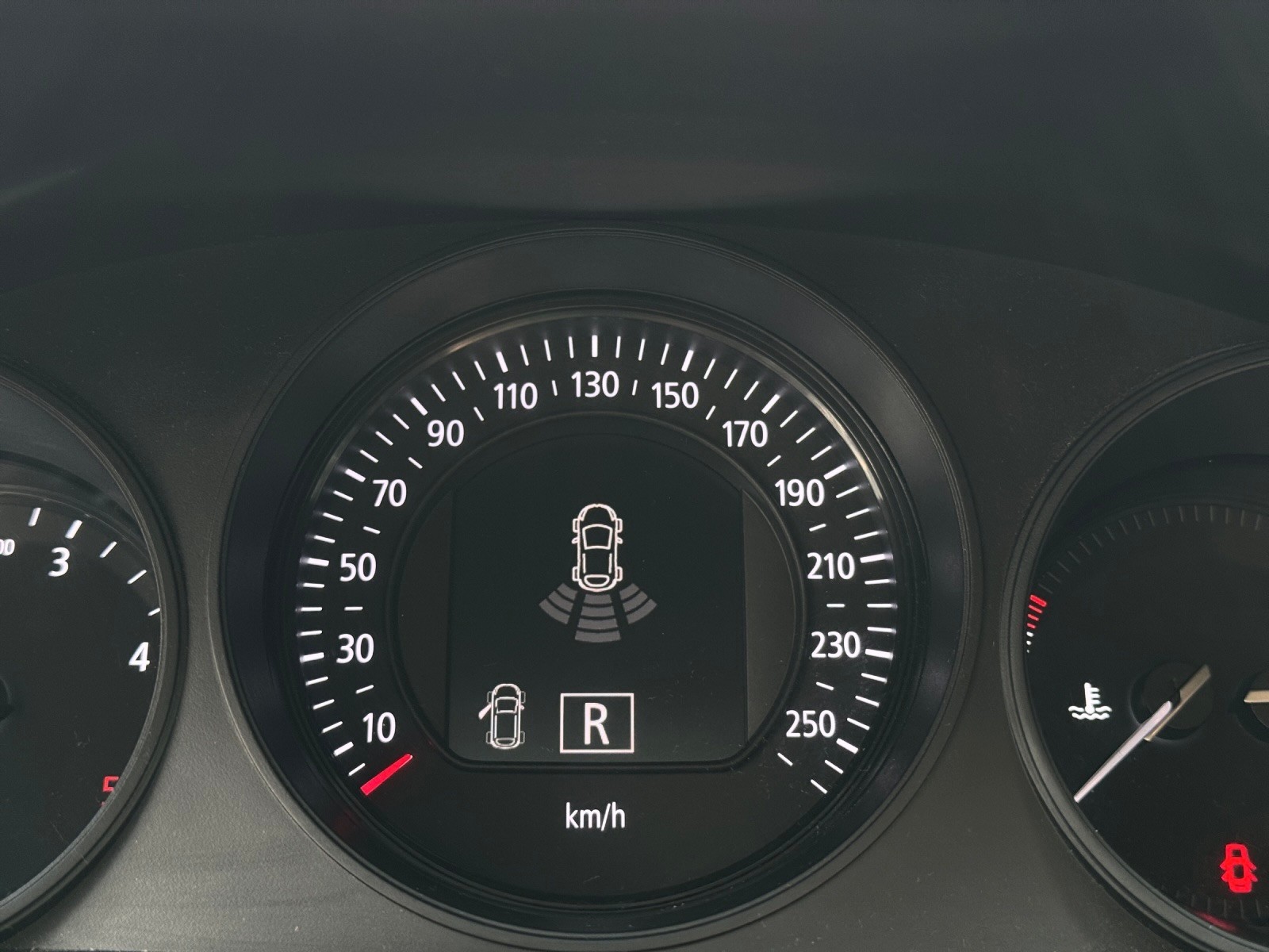 RENAULT Mégane Grandtour 1.5 dCi Business EDC-image-14
