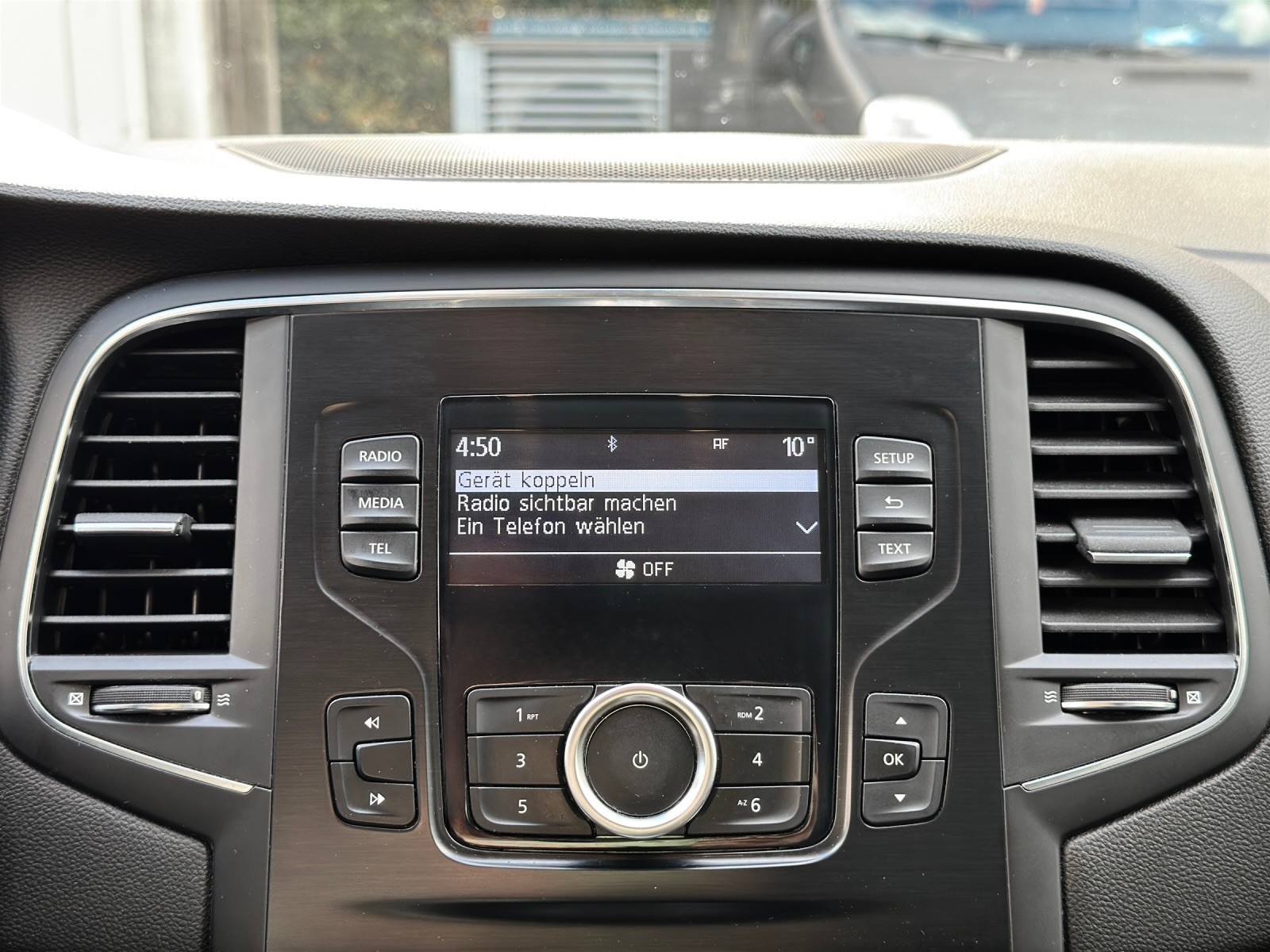 RENAULT Mégane Grandtour 1.5 dCi Business EDC-image-13