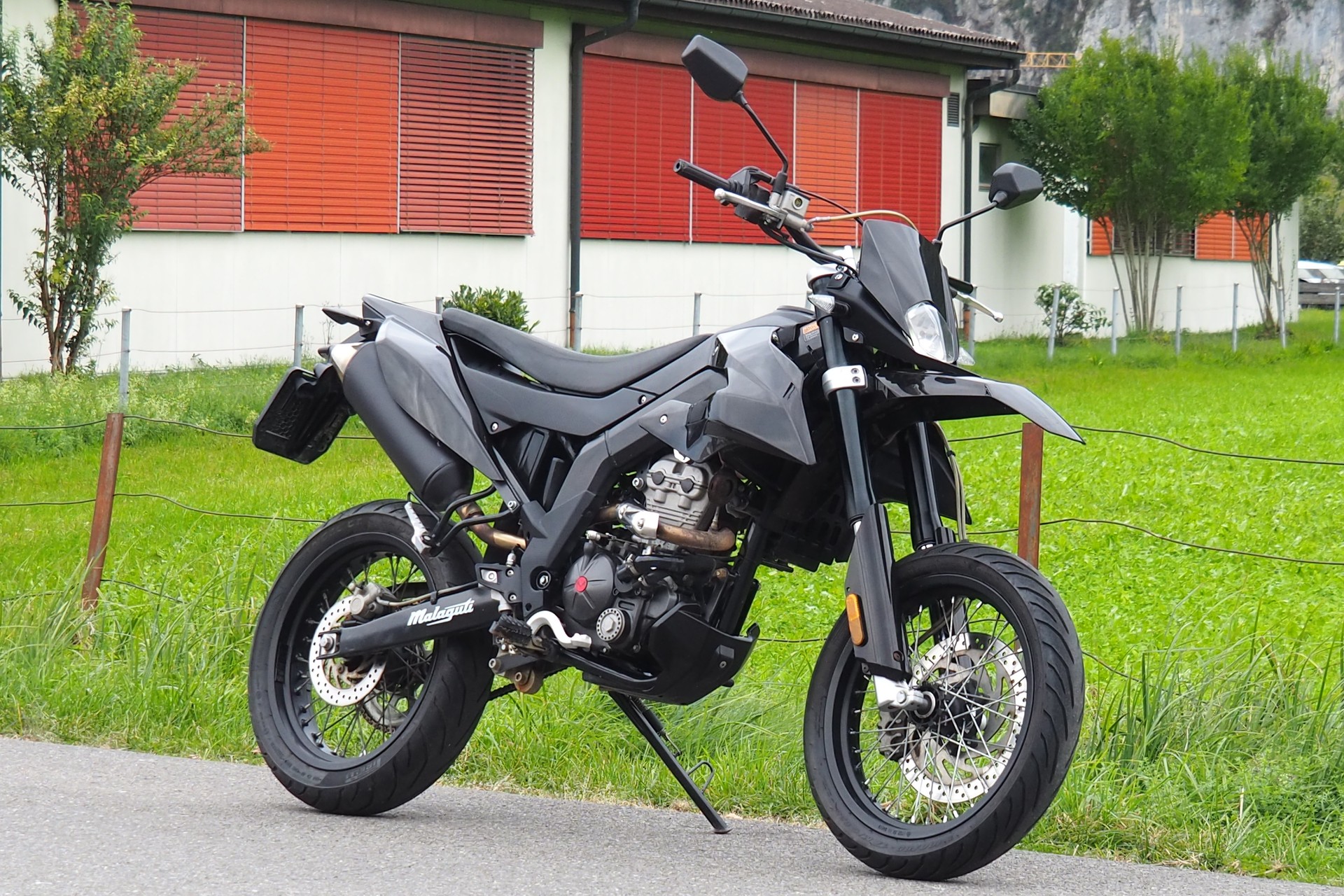 MALAGUTI XSM 125-showroom-element-2