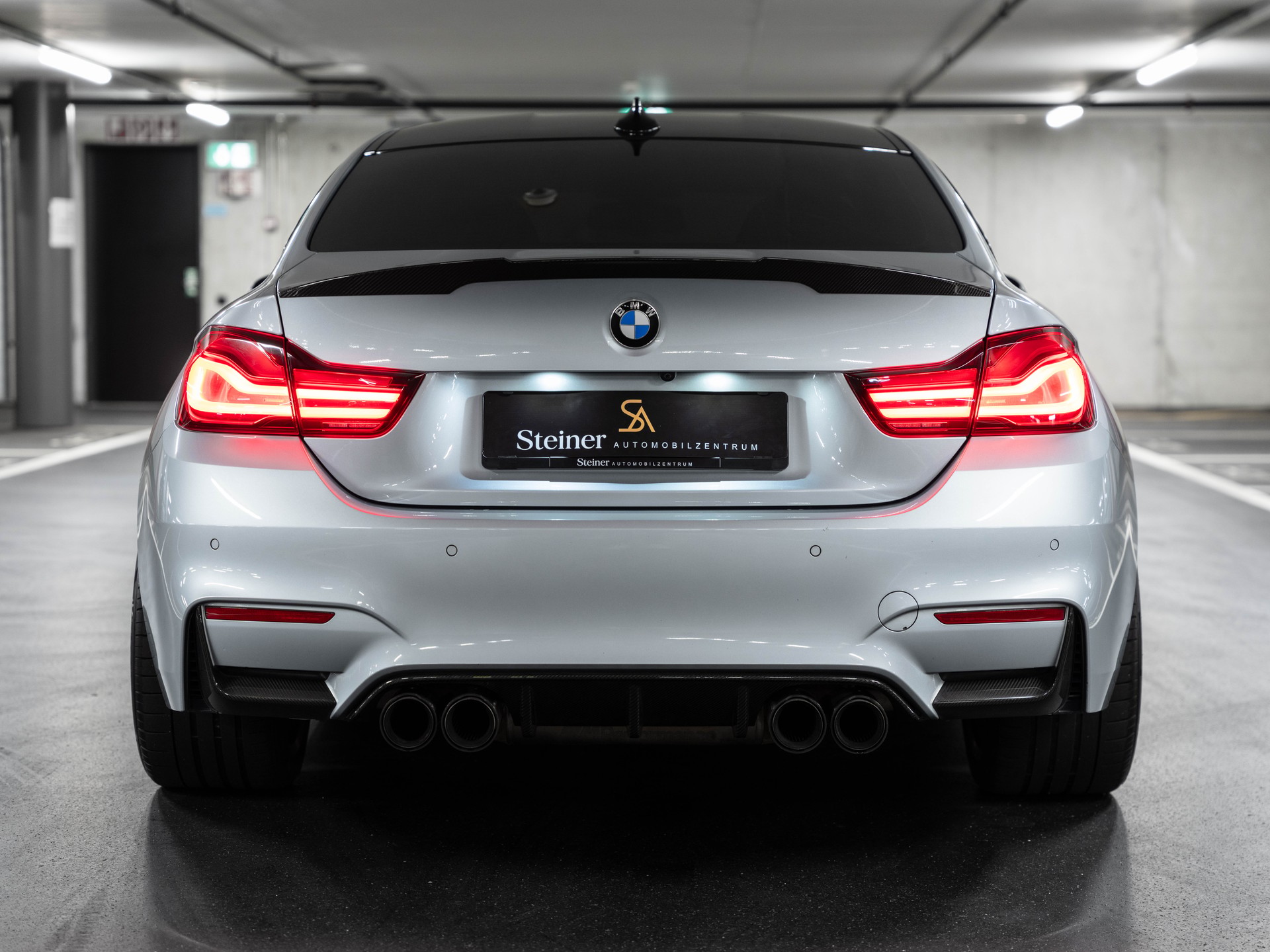BMW M4 Coupé DKG M-Performance-image-10