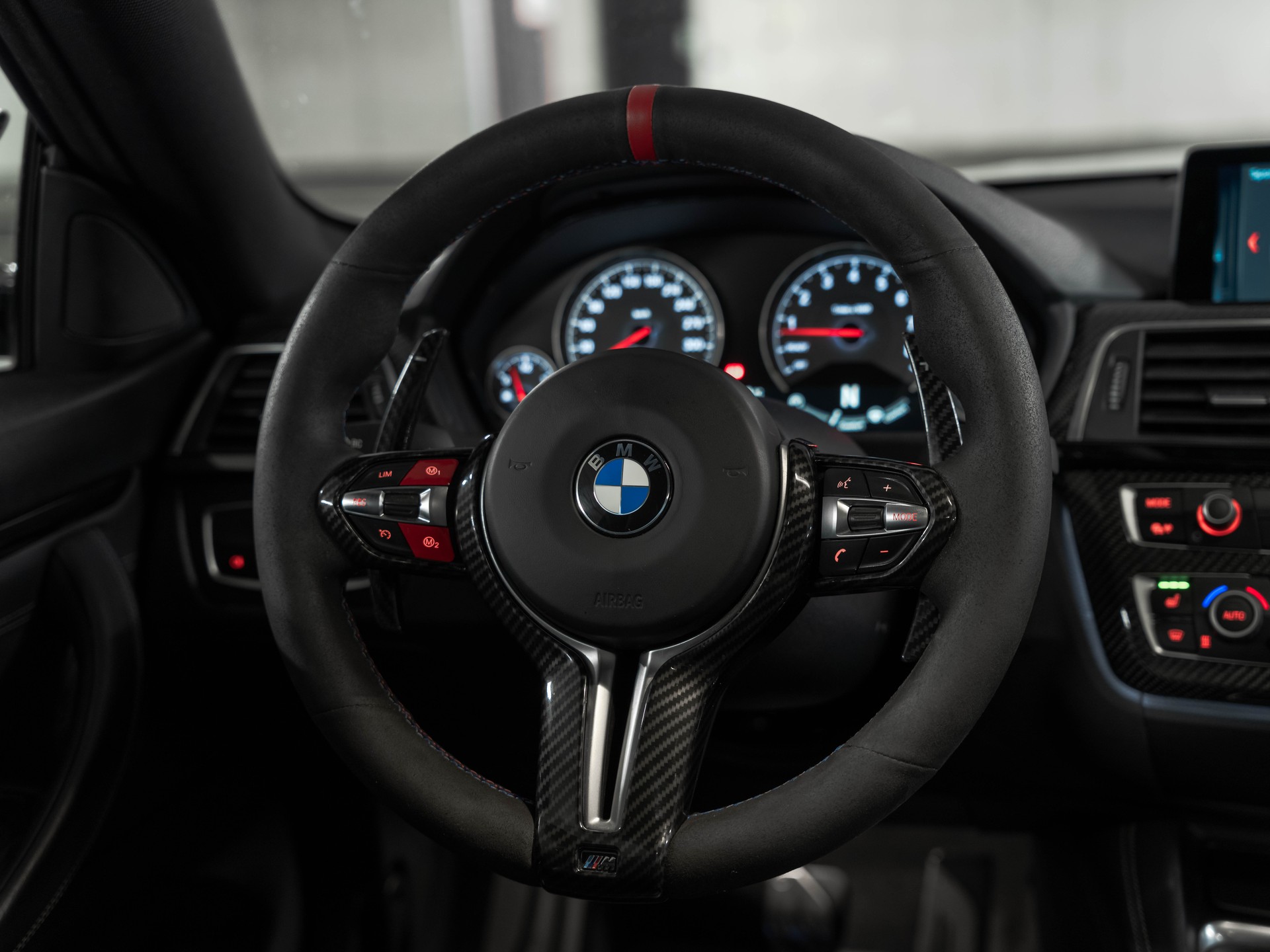 BMW M4 Coupé DKG M-Performance-image-20