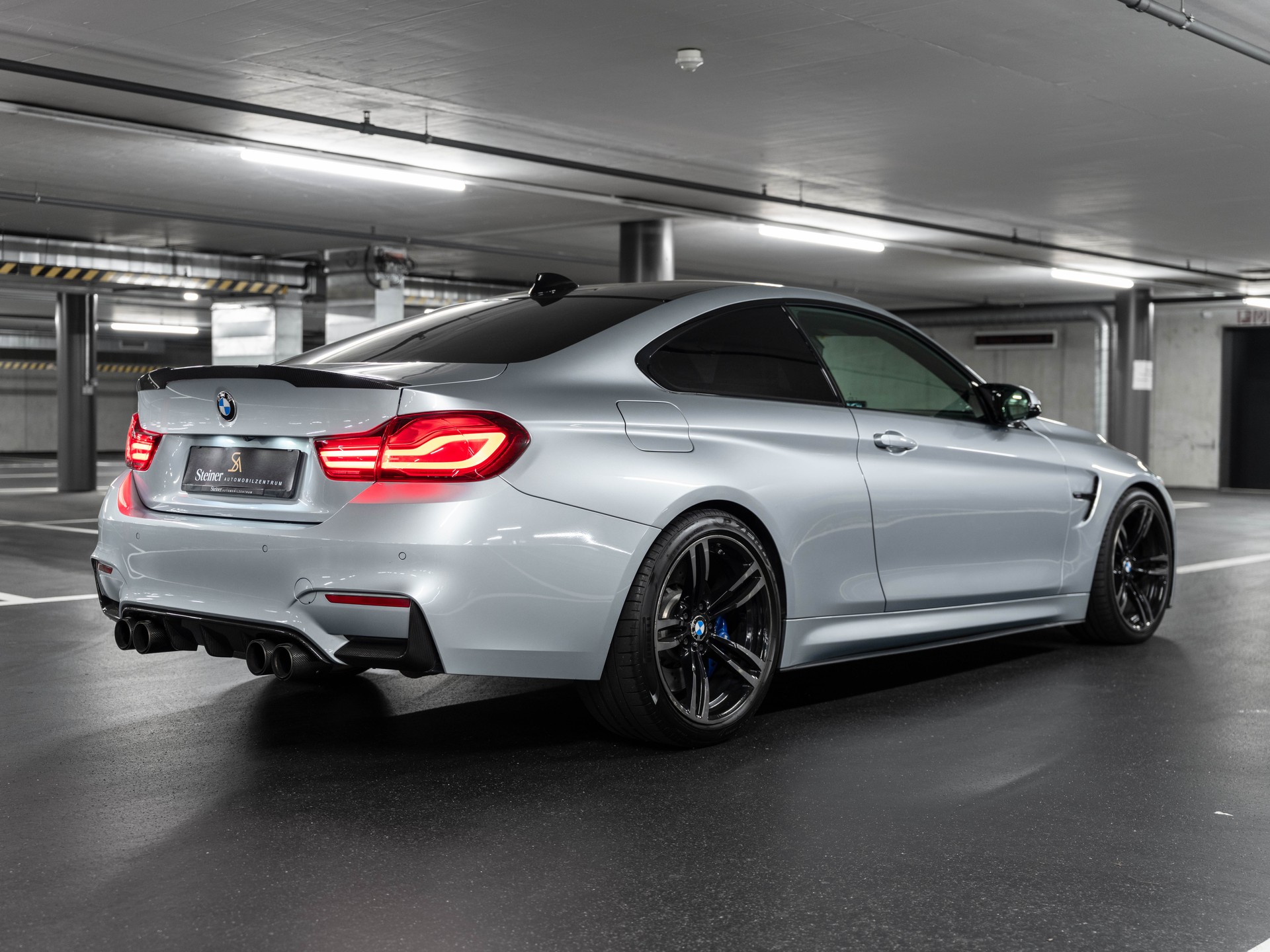BMW M4 Coupé DKG M-Performance-image-13