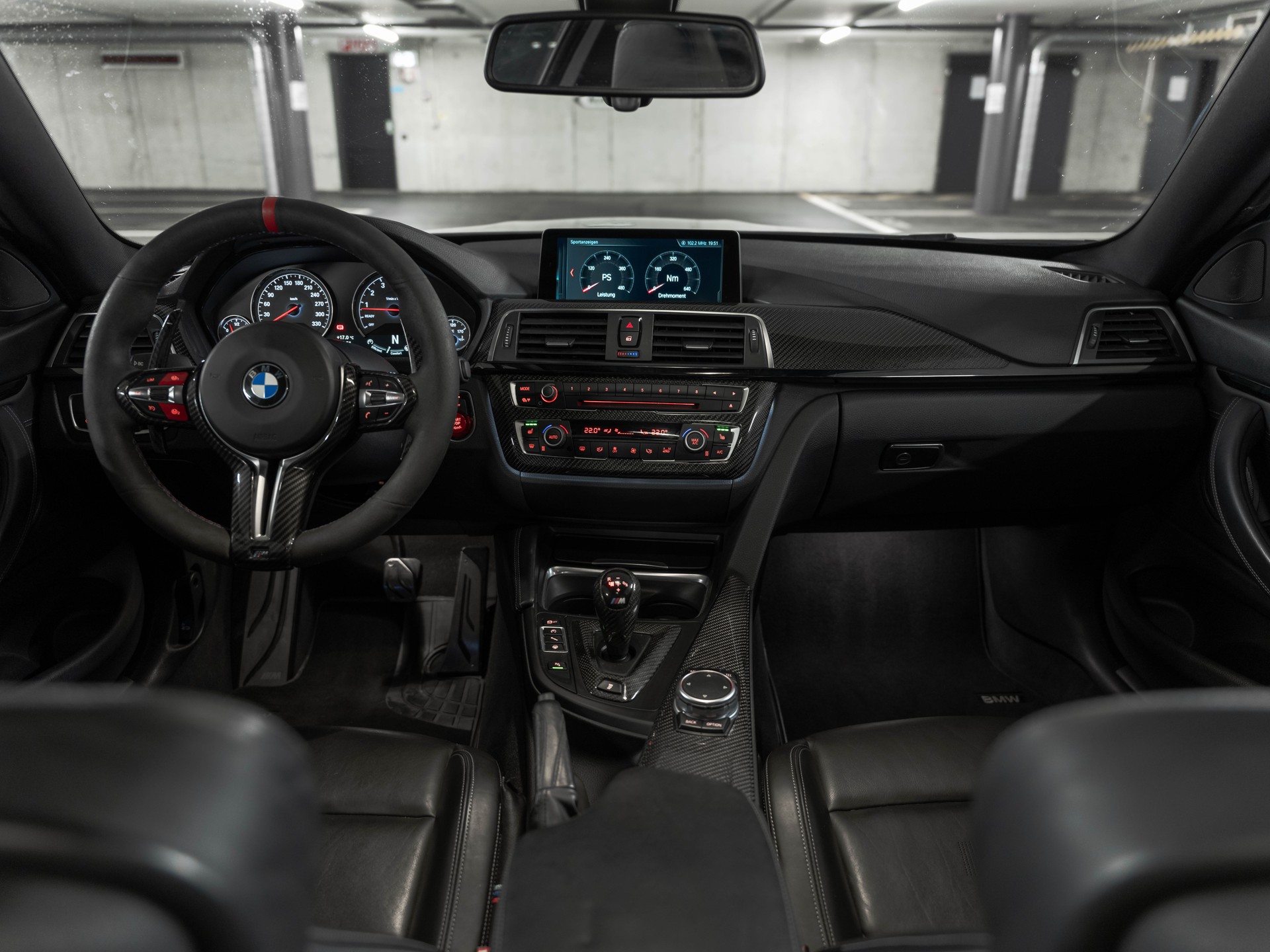 BMW M4 Coupé DKG M-Performance-image-19