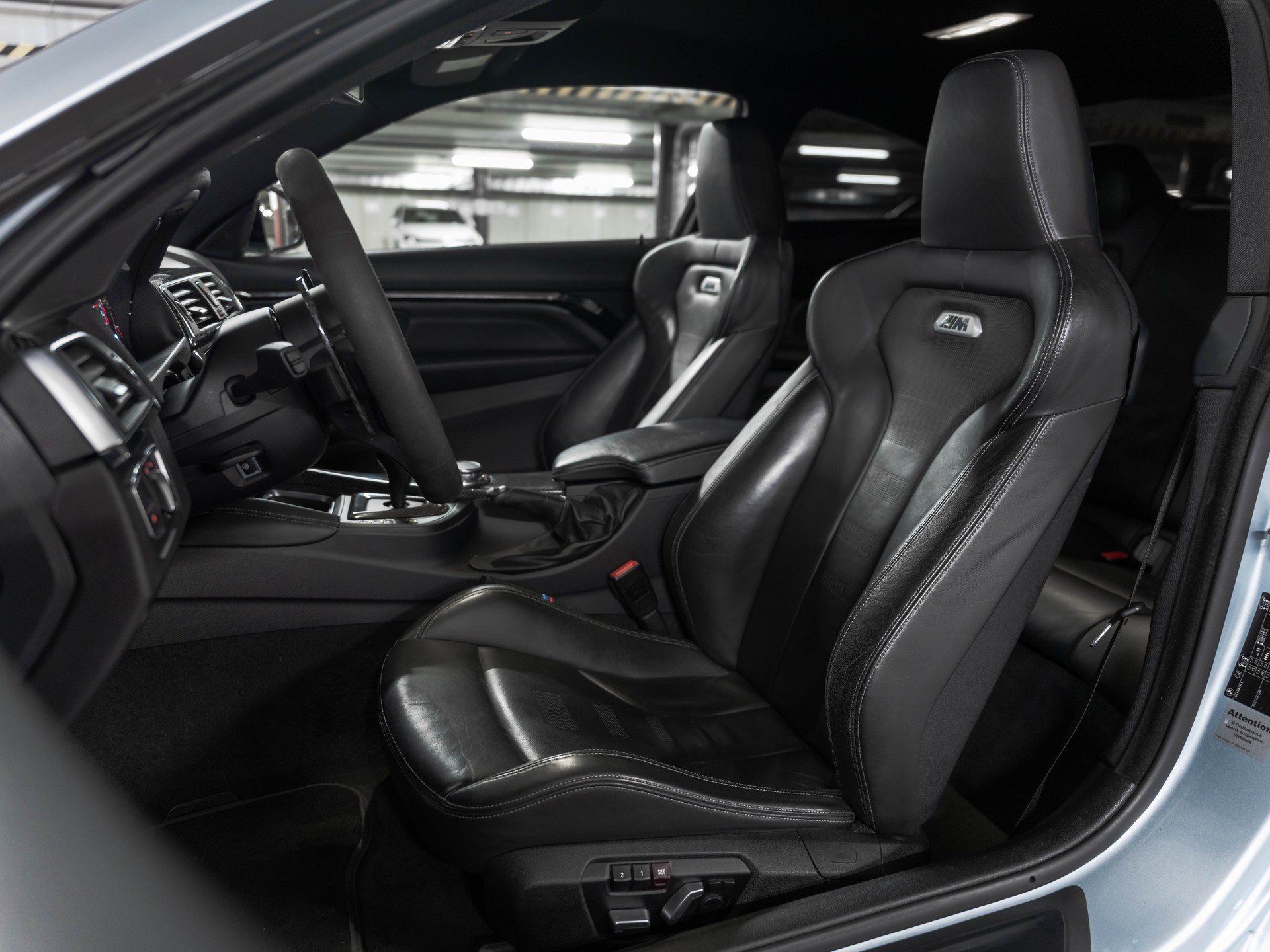 BMW M4 Coupé DKG M-Performance-image-31