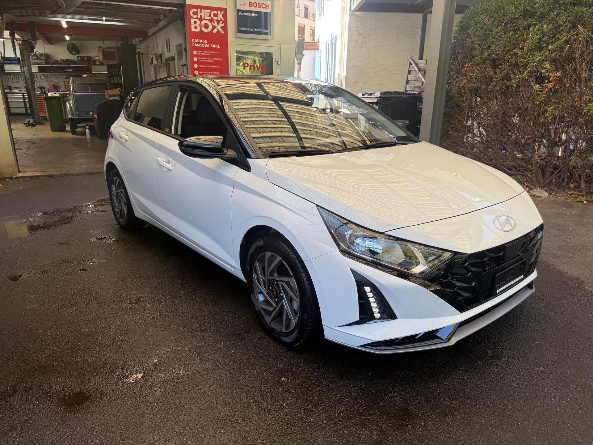 HYUNDAI i20 1.0 T-GDi Amplia DCT-image-4