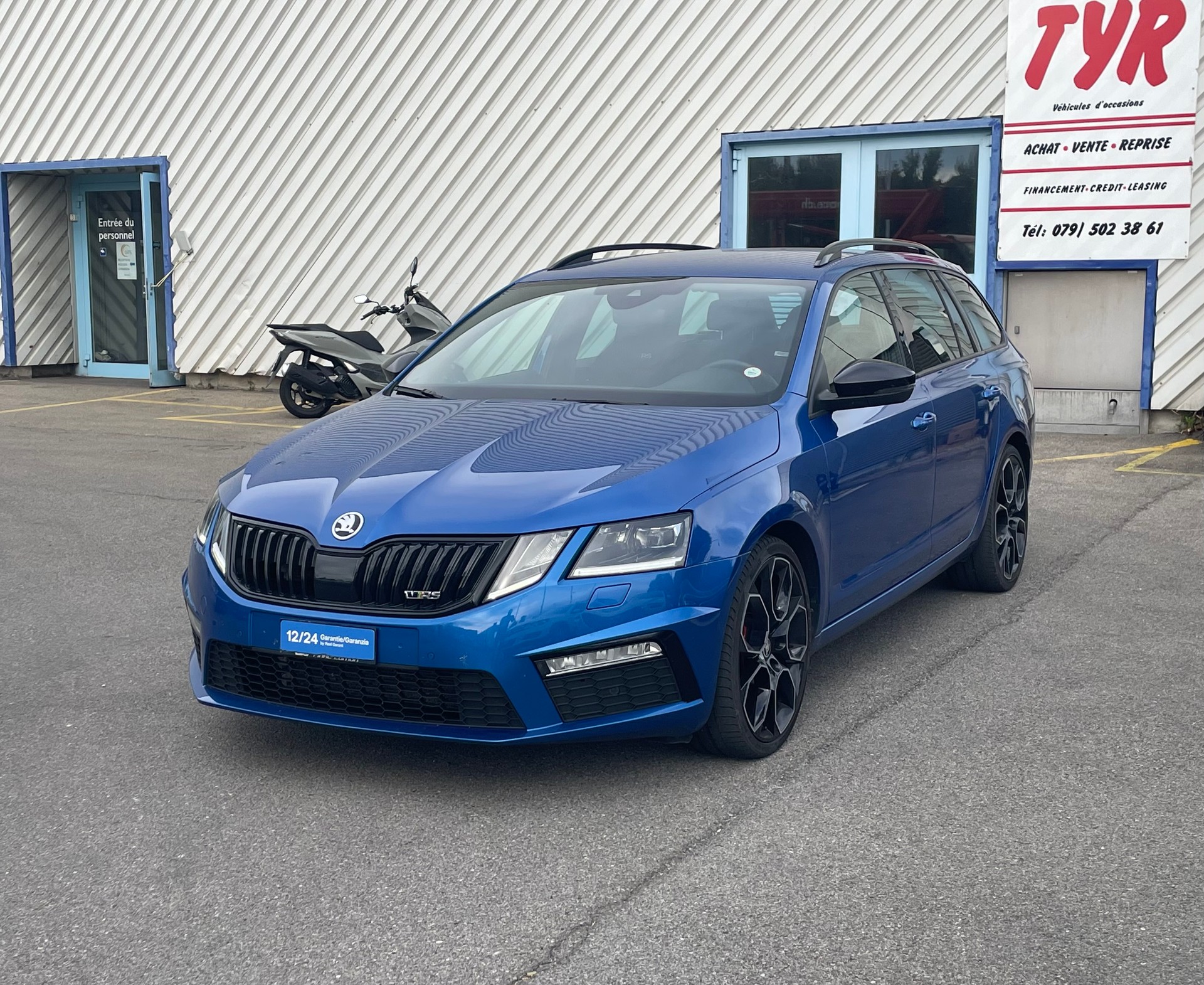 SKODA Octavia Combi 2.0 TDI RS 4x4 DSG-image-0