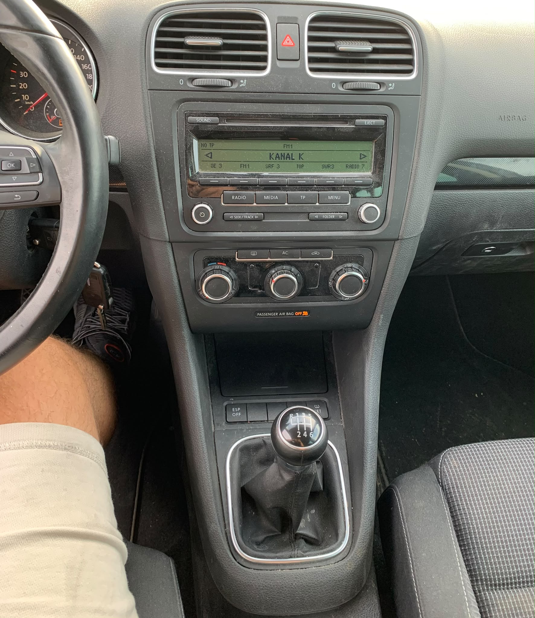VW Golf 1.4 TSI Comfortline (Klimatronik * Alufelgen * Radio CD * Multilenkrad * BO5)-image-10