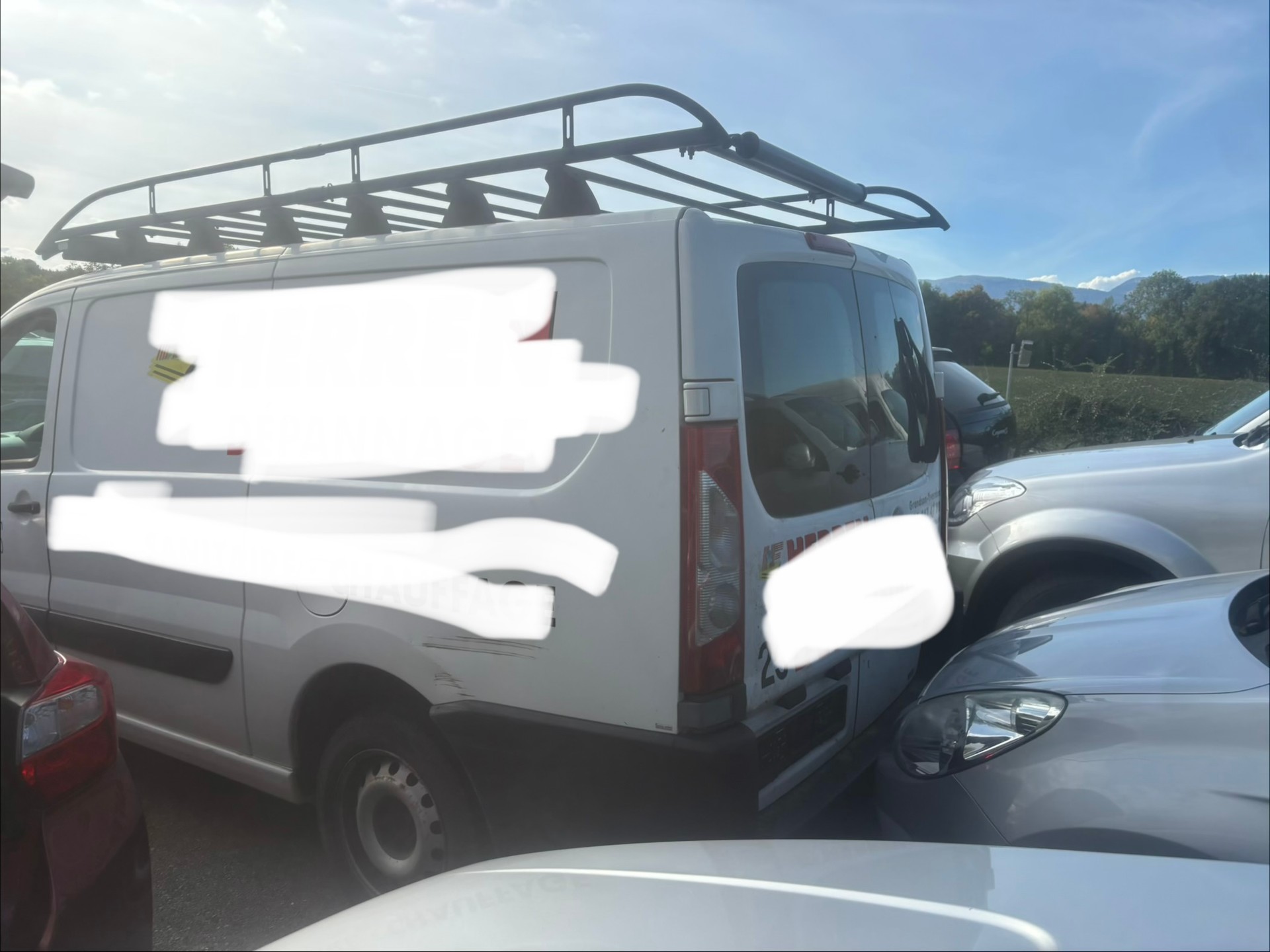 PEUGEOT Expert 2.0 HDi 229 L2H1-image-3