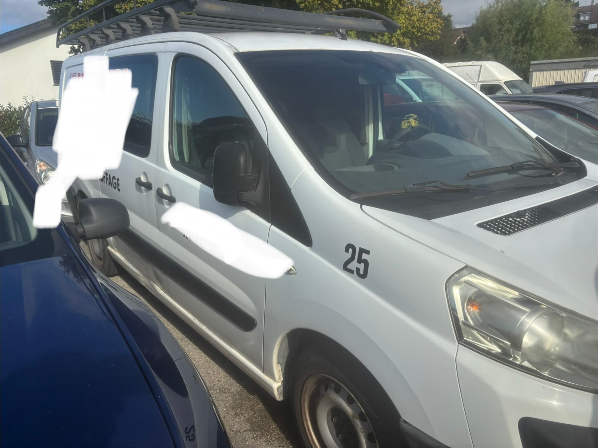 PEUGEOT Expert 2.0 HDi 229 L2H1-image-6