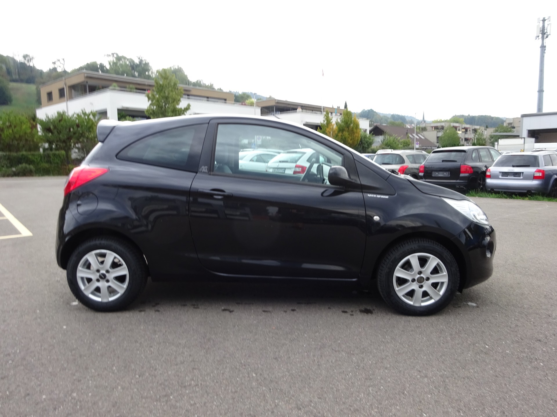 FORD KA 1.25 Titanium-image-2