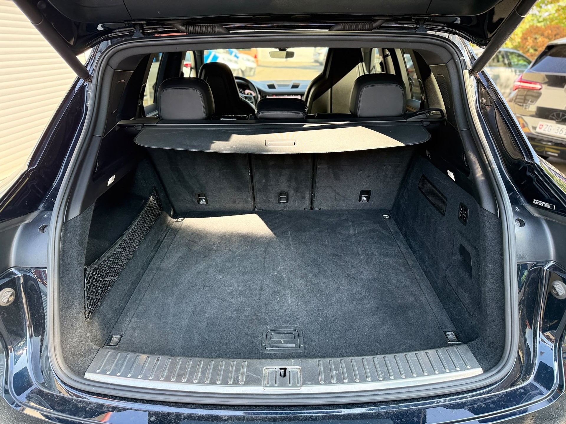 PORSCHE Cayenne 3.0 V6-image-25