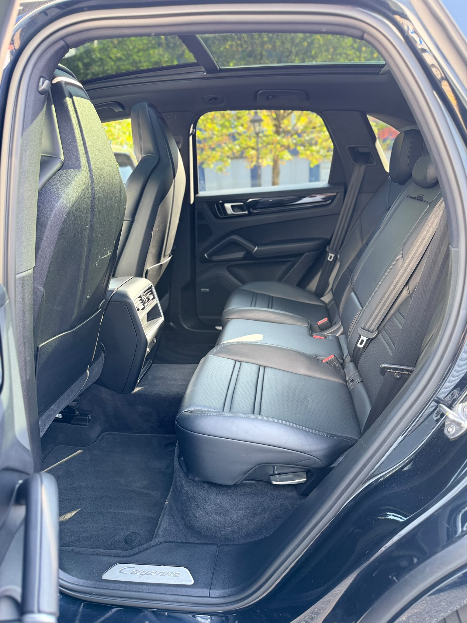 PORSCHE Cayenne 3.0 V6-image-10