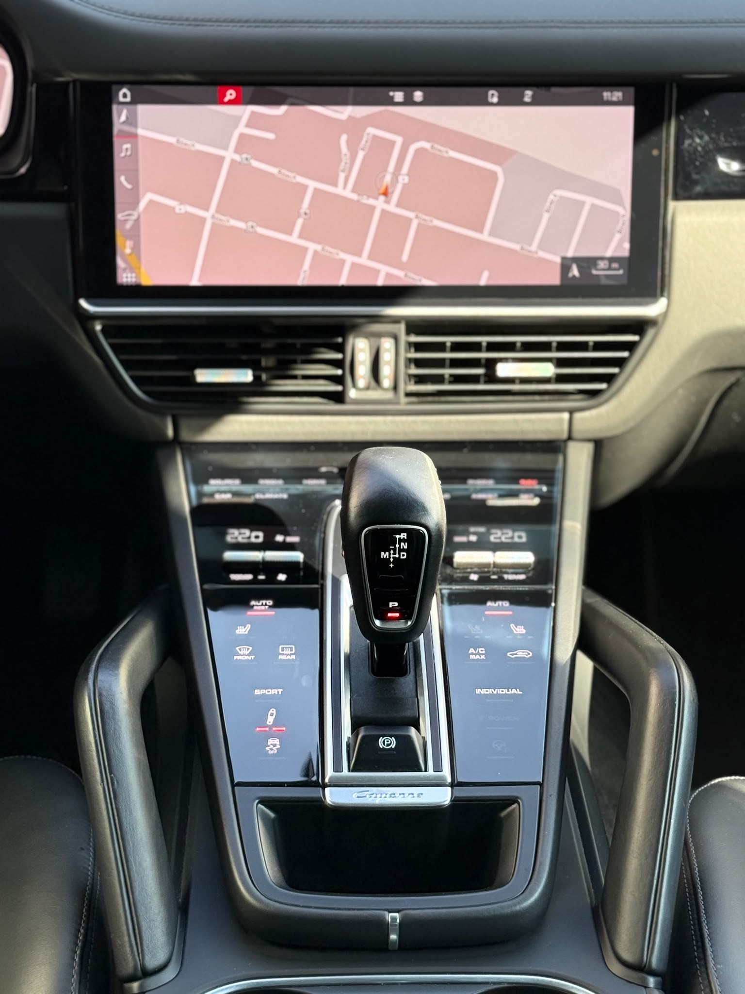 PORSCHE Cayenne 3.0 V6-image-13