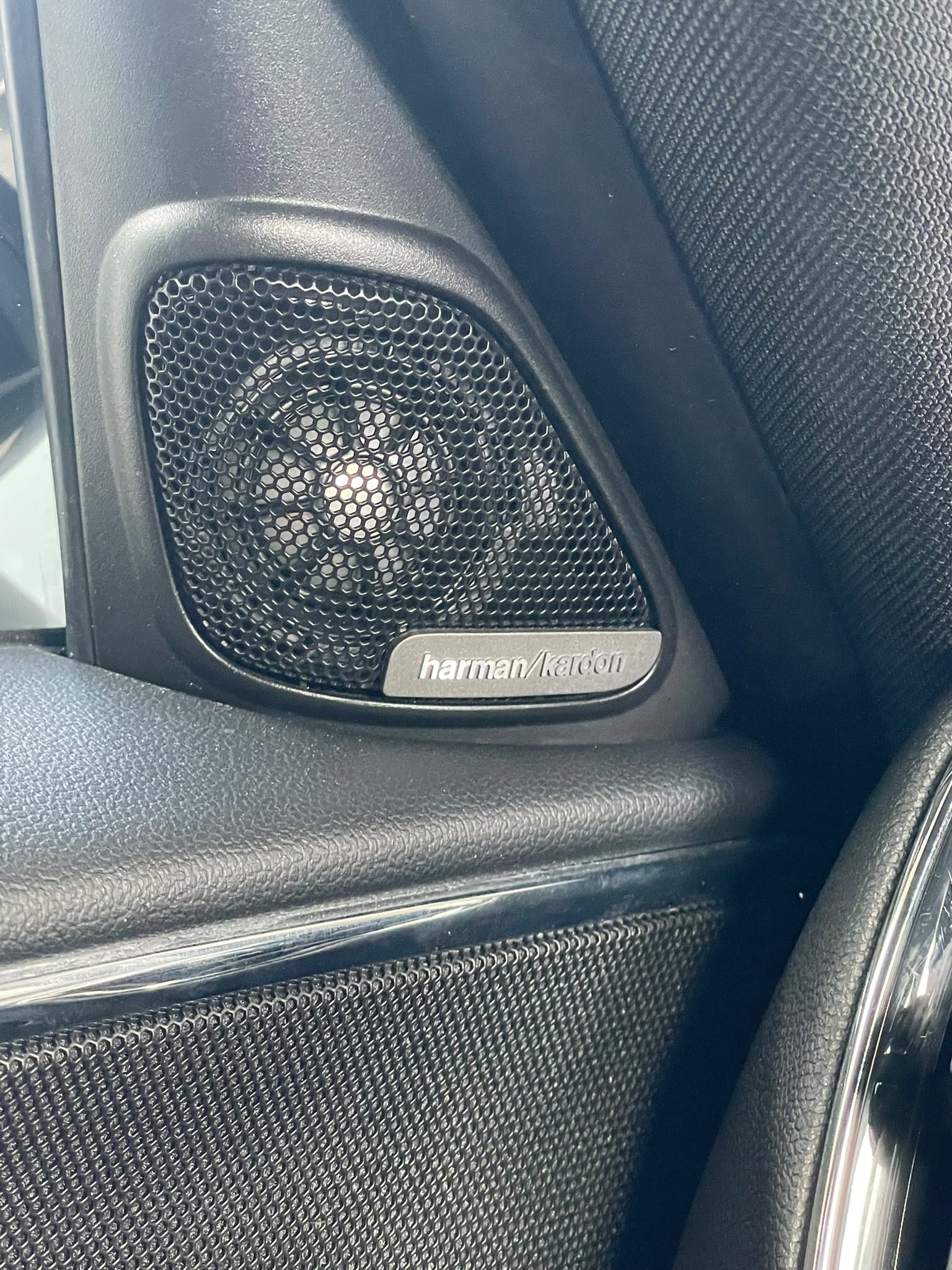 MINI Countryman F60 2.0i Cooper S ALL4-image-8