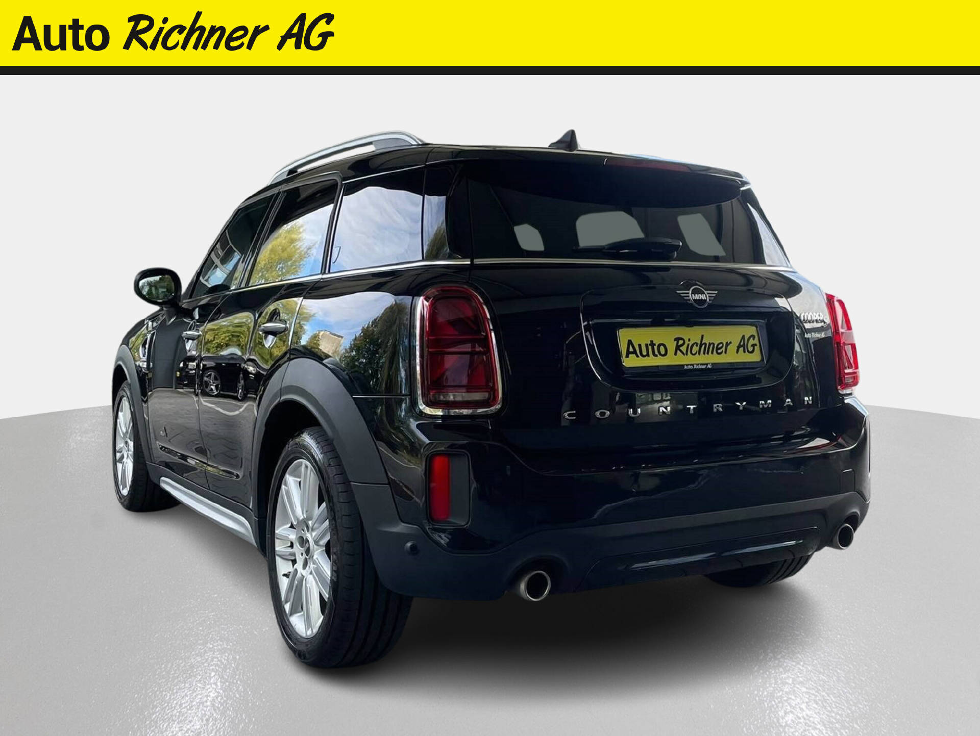 MINI Countryman F60 2.0i Cooper S ALL4-image-4