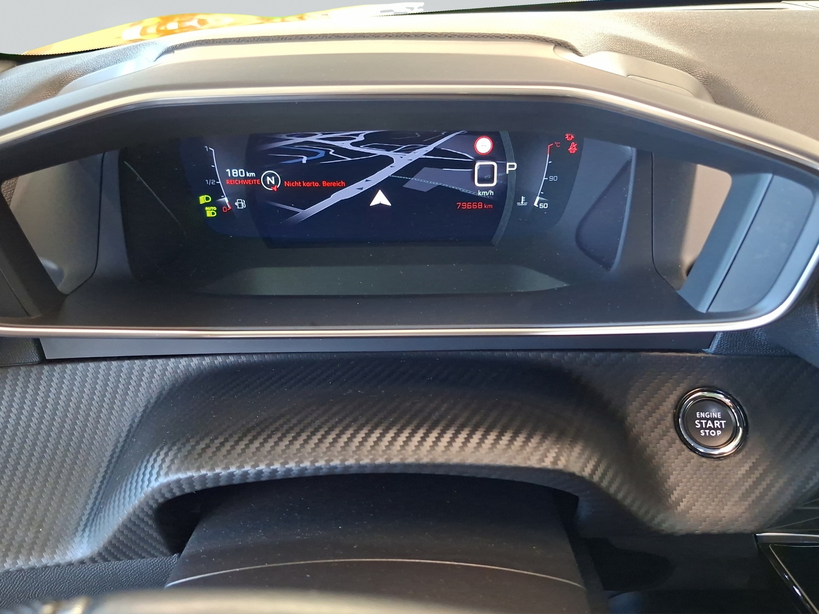 PEUGEOT 208 1.2 PureTech 130 GT-image-9