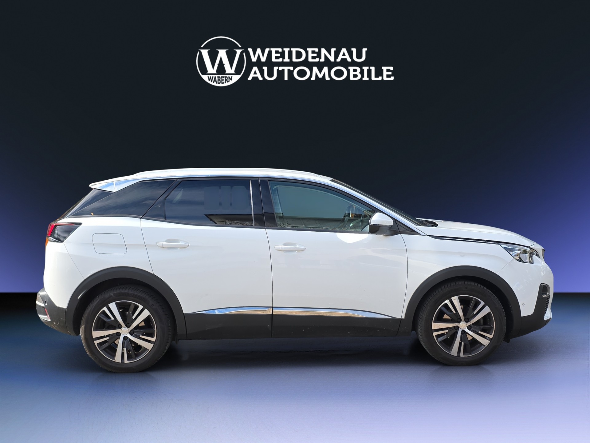 PEUGEOT 3008 1.2 PureTech Allure EAT-image-6