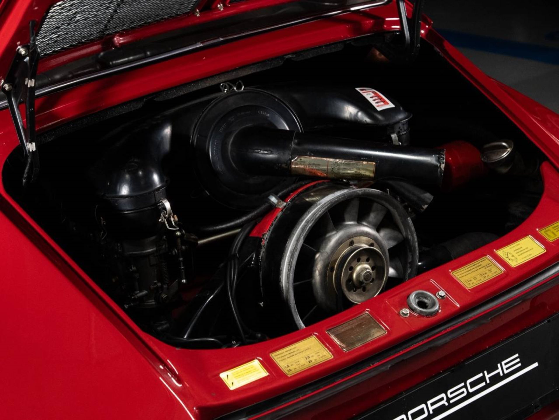 PORSCHE 911 S 2.0 Coupé-image-29