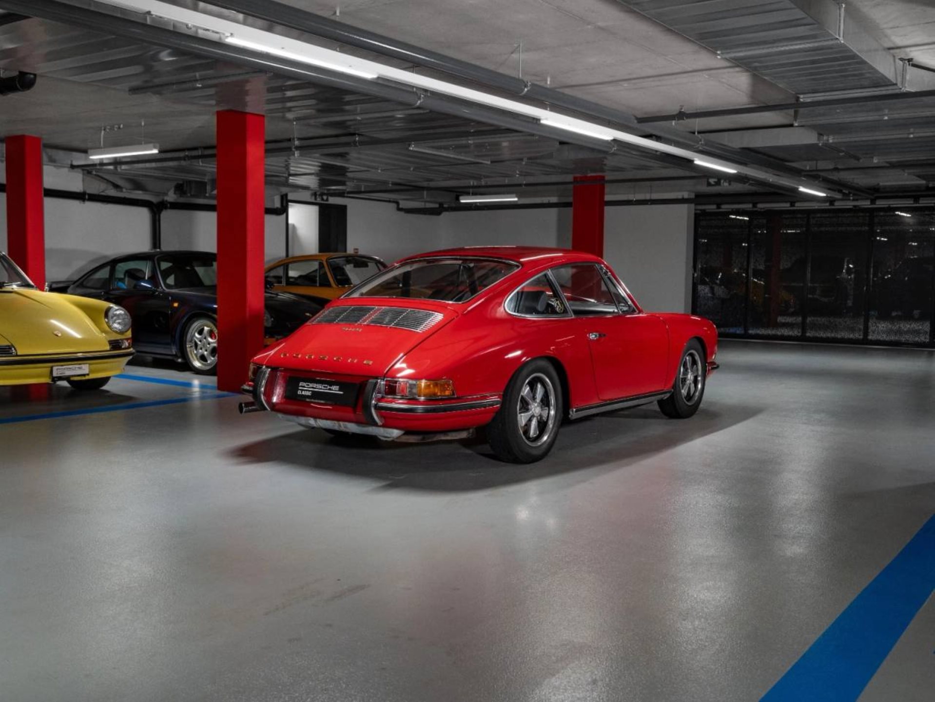 PORSCHE 911 S 2.0 Coupé-image-5