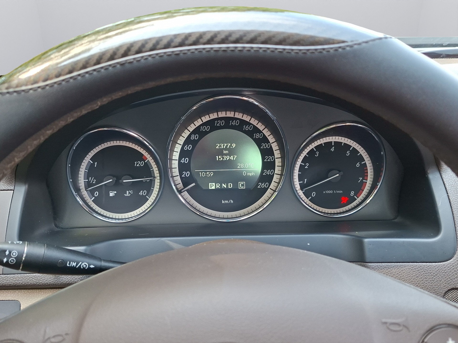 MERCEDES-BENZ C 350 Elégance 4Matic 7G-Tronic-image-10