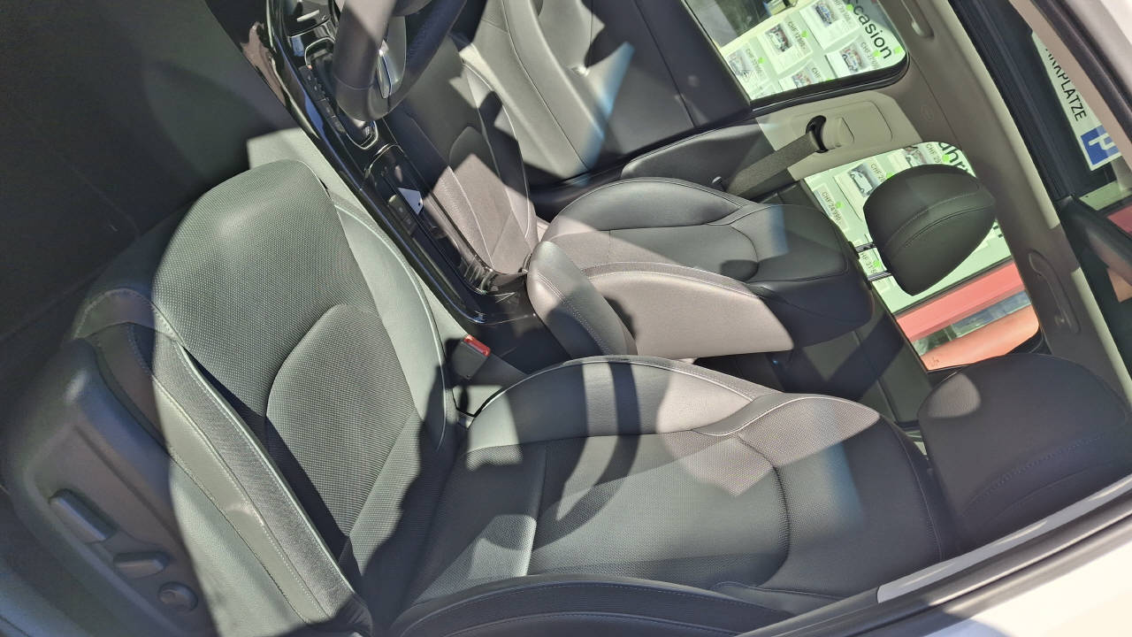 HYUNDAI i30 1.5 T-GDi Vertex-image-9