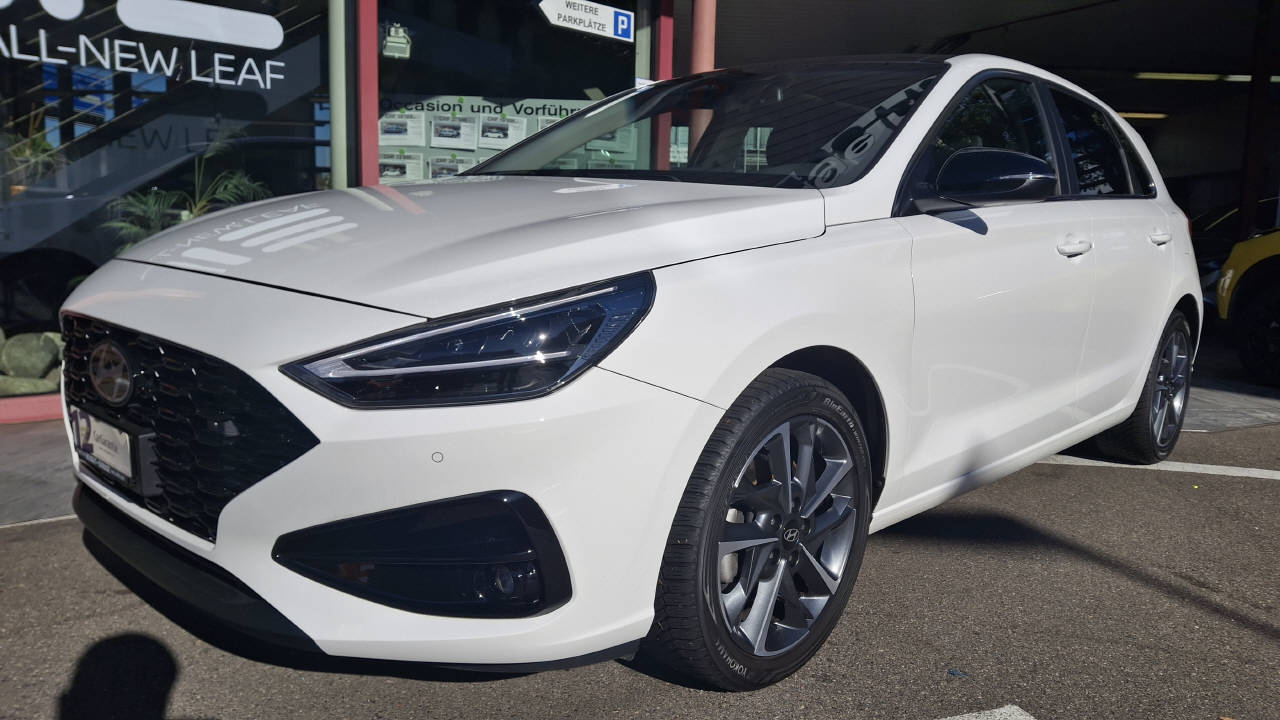 HYUNDAI i30 1.5 T-GDi Vertex-image-1