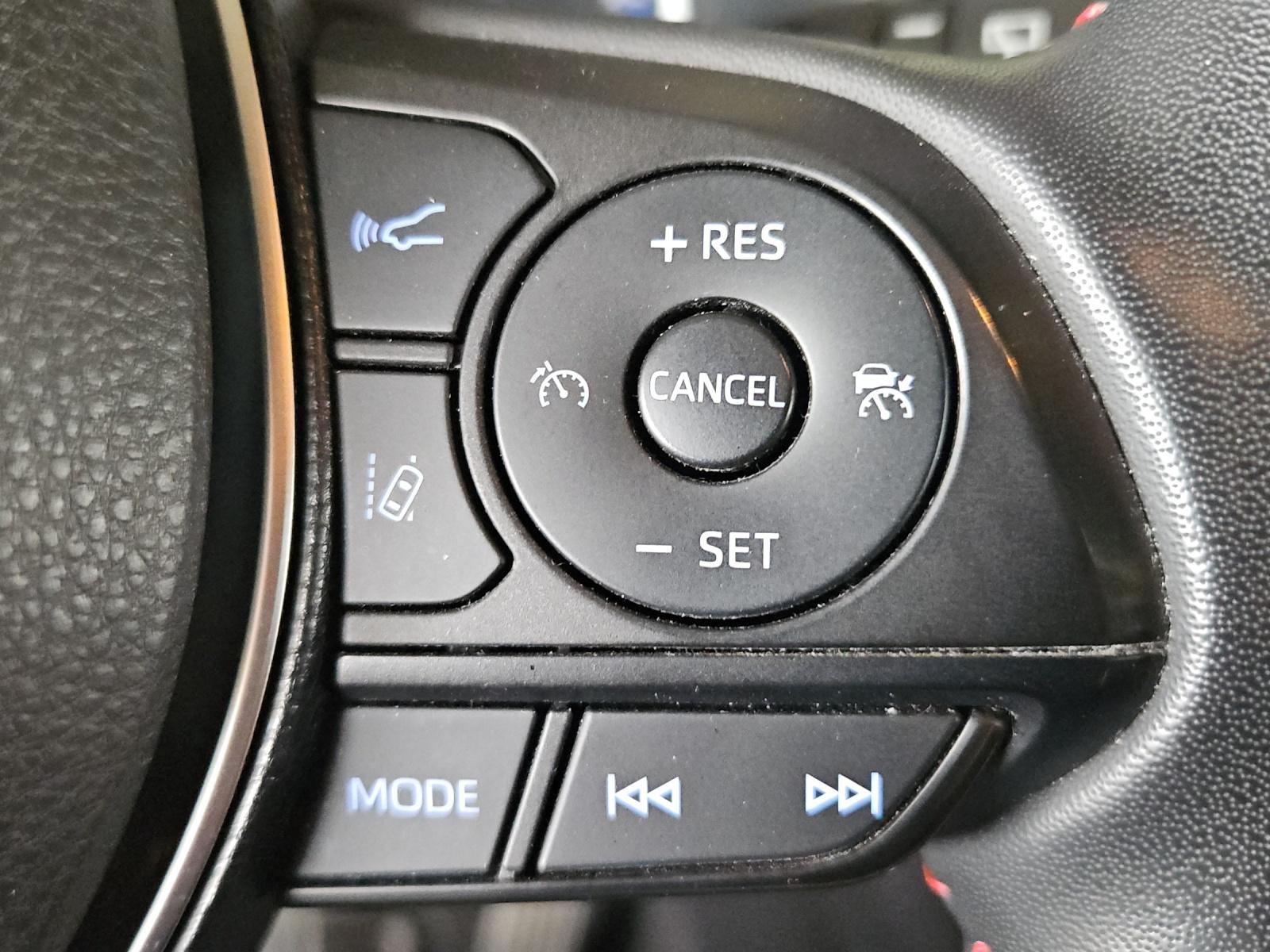 TOYOTA RAV4 2.5 Plug-In-Hybrid Premium-image-13