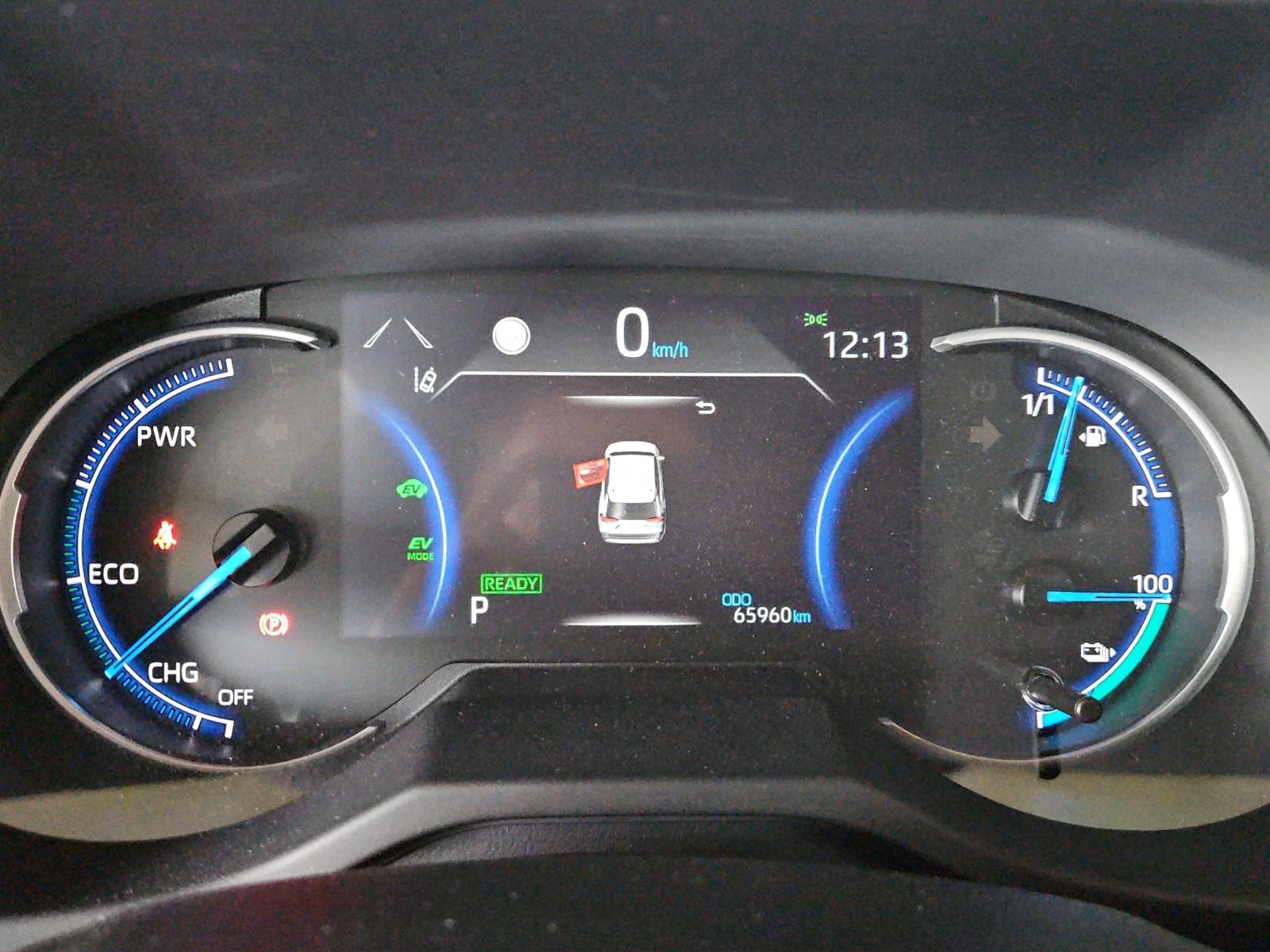 TOYOTA RAV4 2.5 Plug-In-Hybrid Premium-image-11