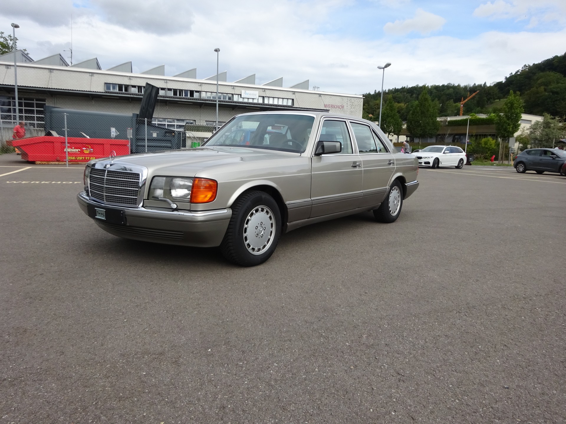 MERCEDES-BENZ 300 SE-image-0