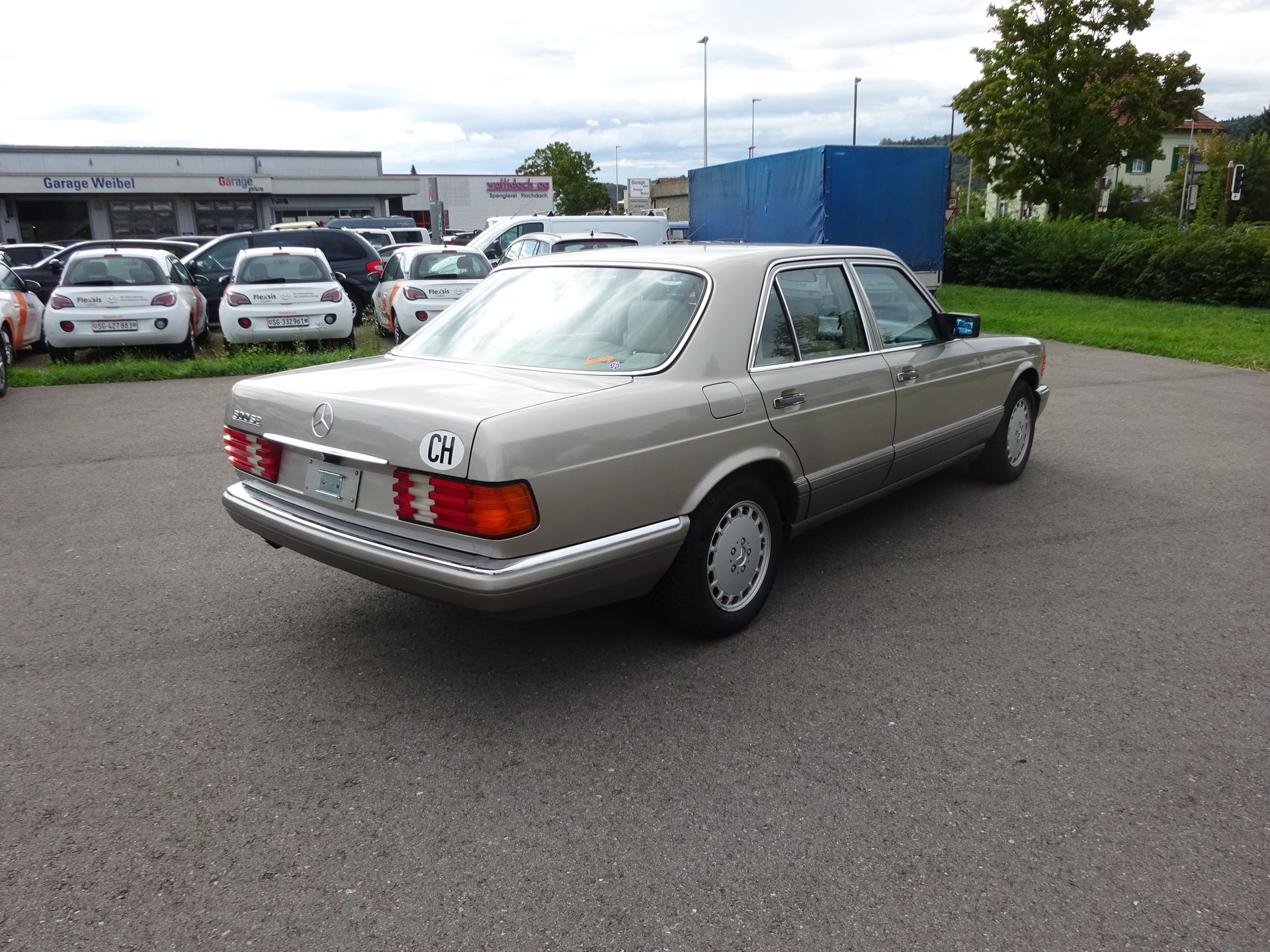 MERCEDES-BENZ 300 SE-image-7