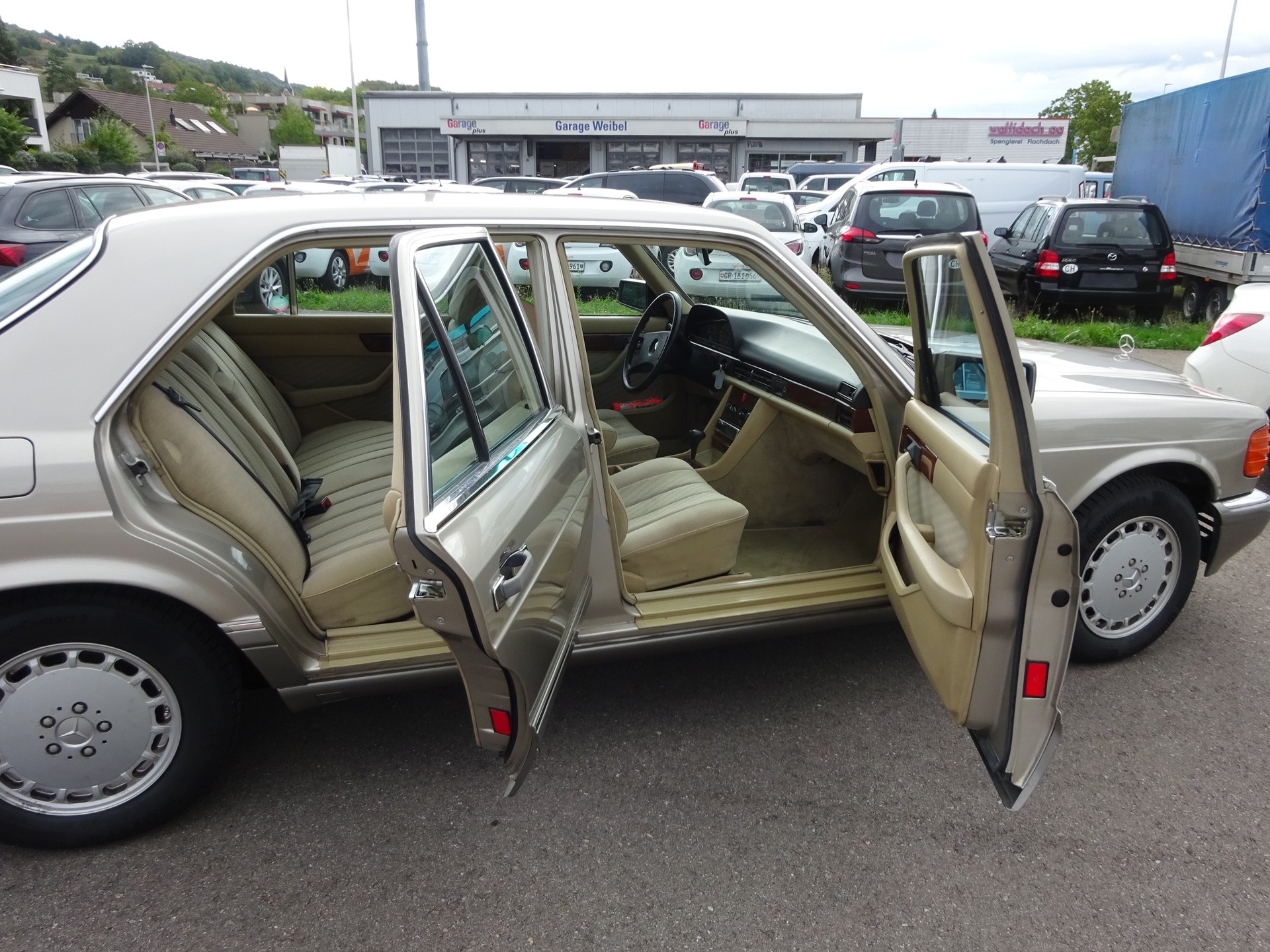 MERCEDES-BENZ 300 SE-image-6