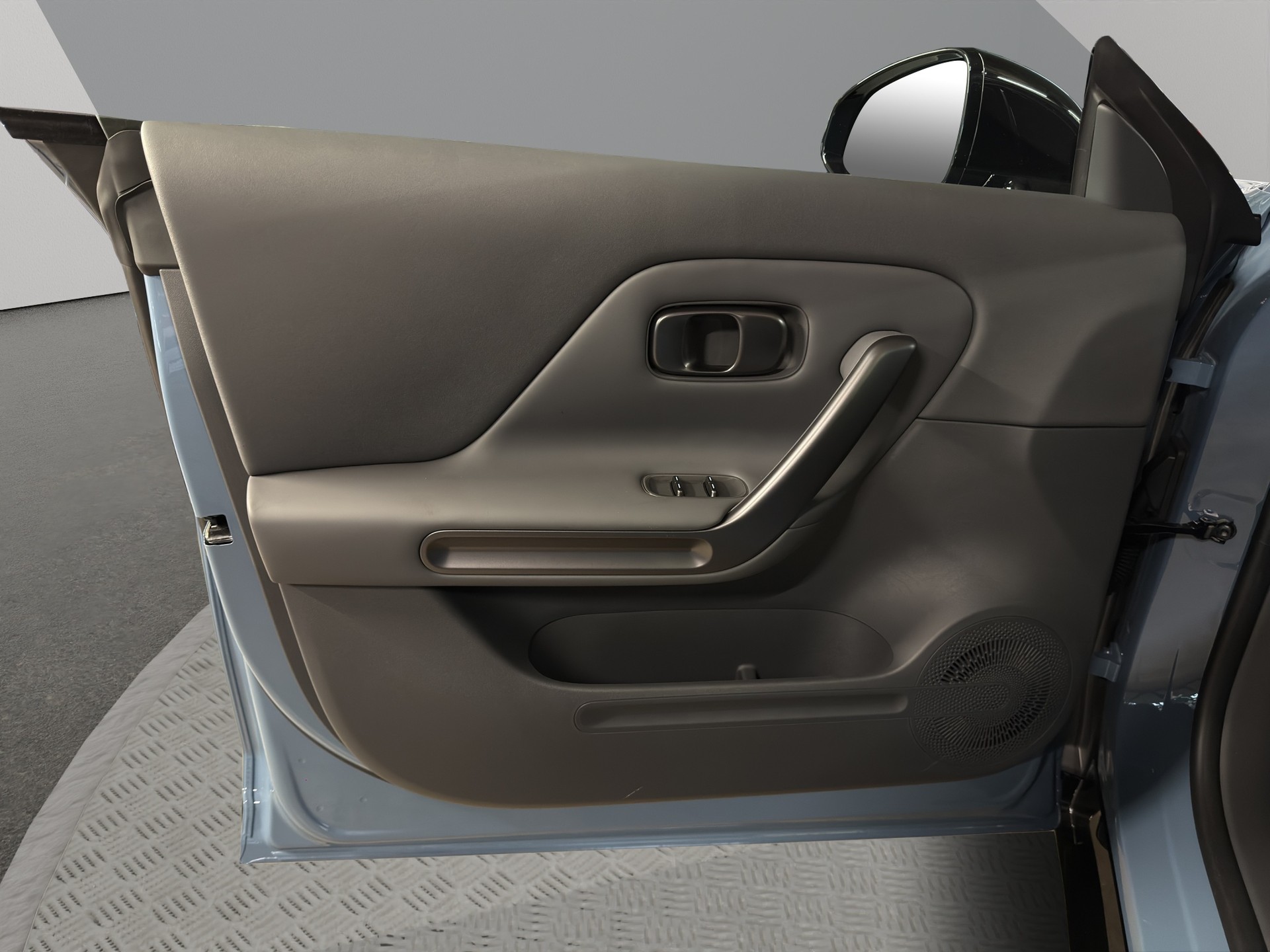 LEAPMOTOR B05 EV-image-15