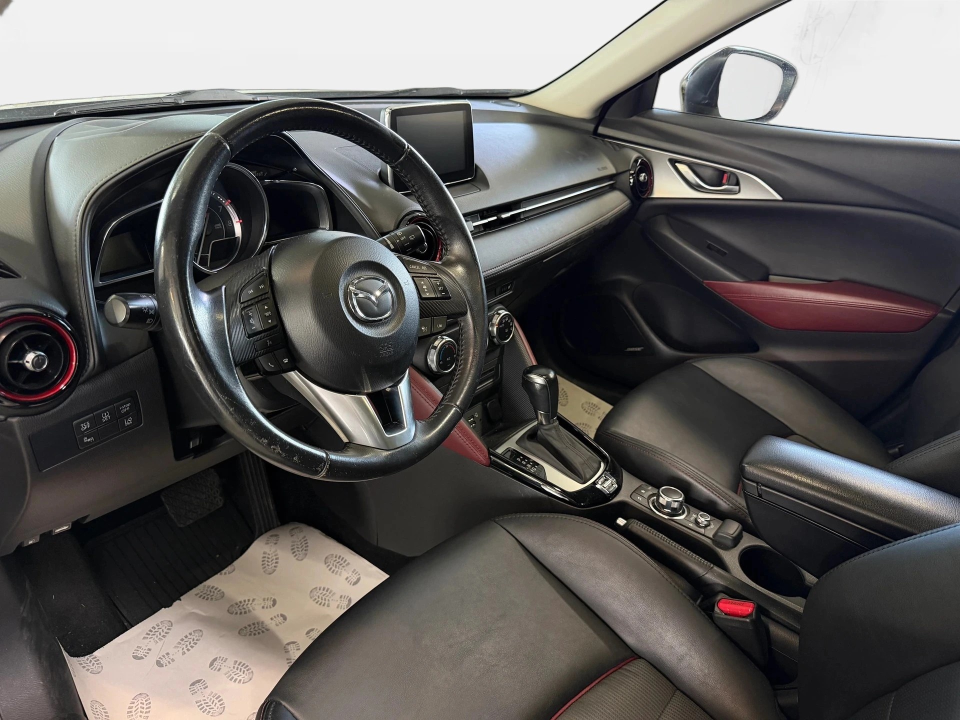 MAZDA CX-3 2.0 Revolution AWD Skyactiv Drive | CH-Auto | 1-Hand | Frisch MFK | AHK | Leder | Navi-image-8