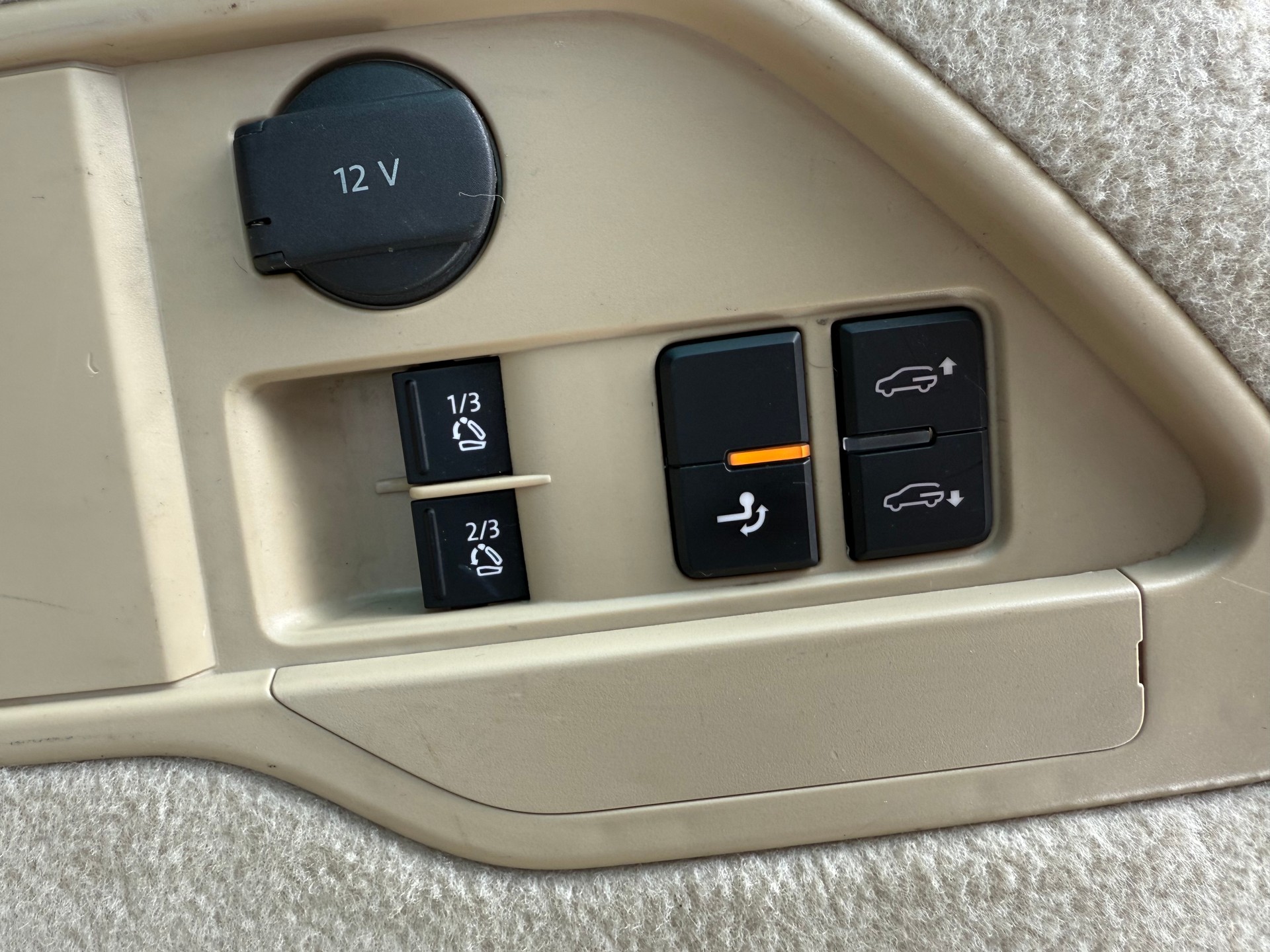 VW Touareg 3.0 TDI BlueMotion Technology Tiptronic-image-15